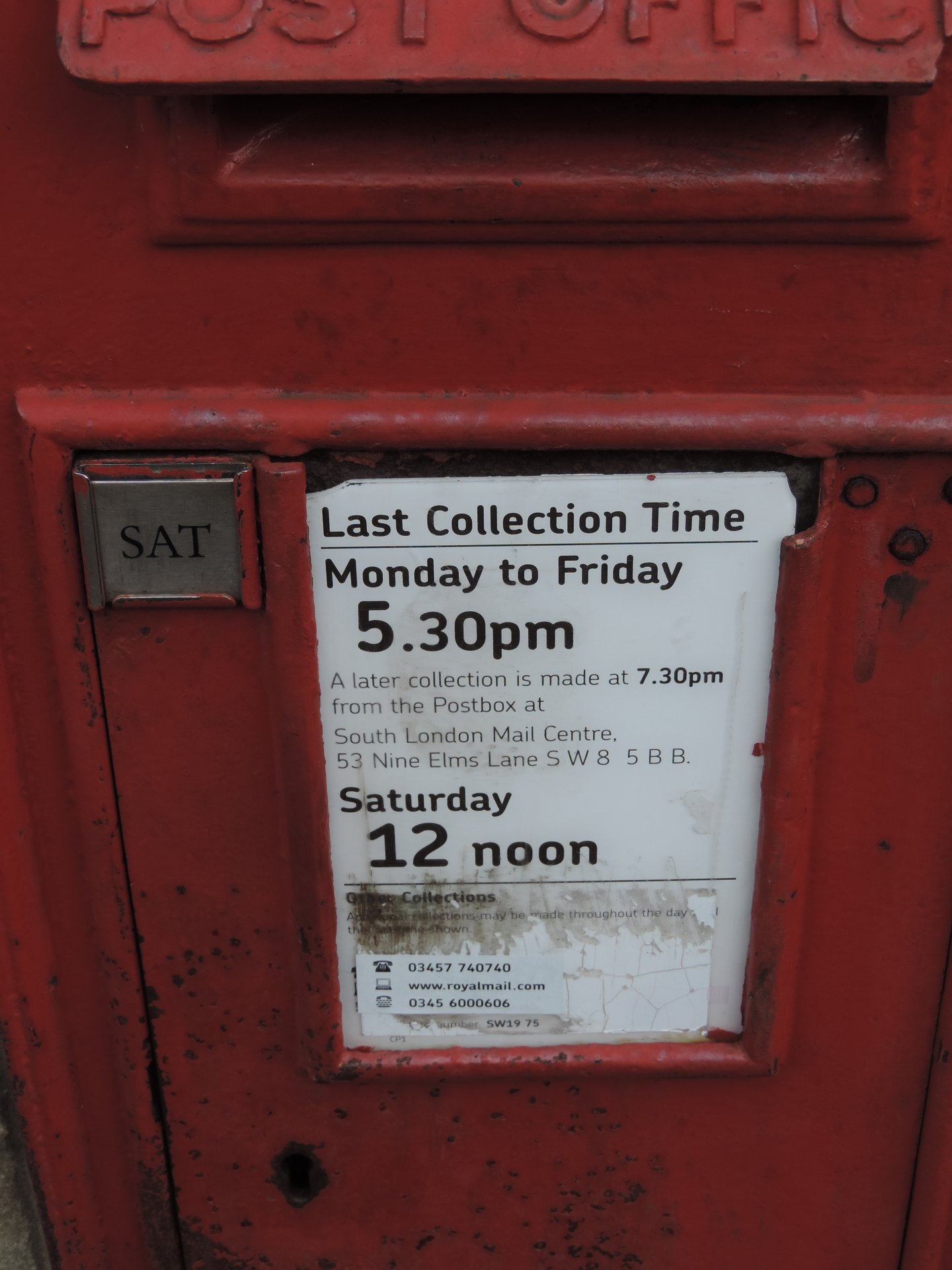 Parkside Avenue, Greater London photo 4