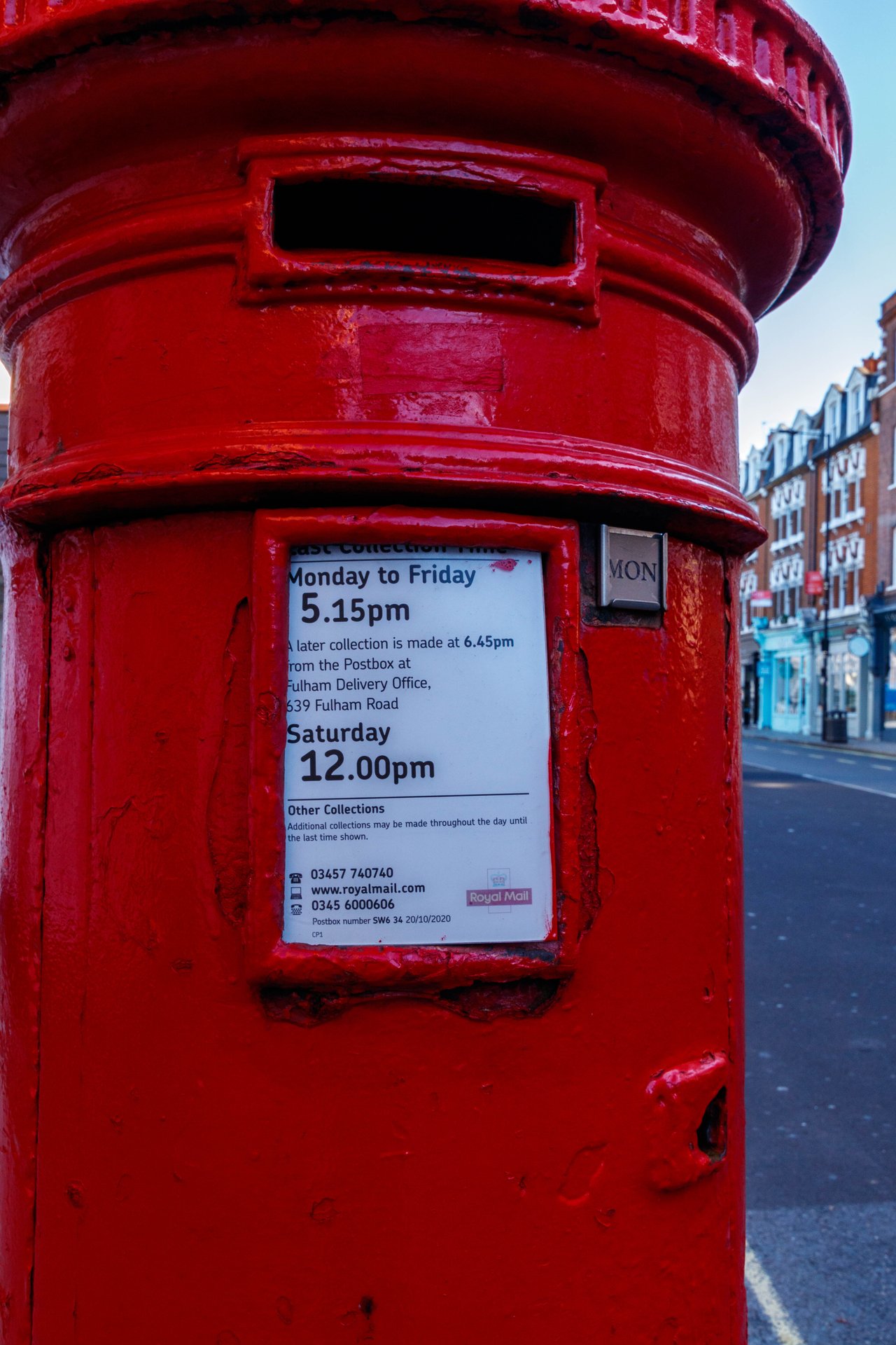 Fulham Road, Greater London photo 3