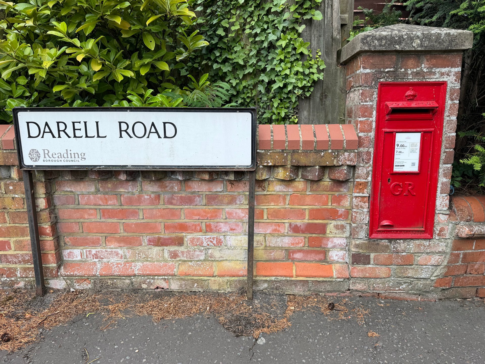 Darell Road, Reading photo 2