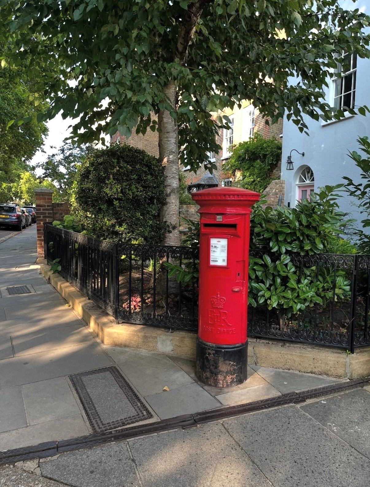 Kew Green, Greater London, Queen Elizabeth II