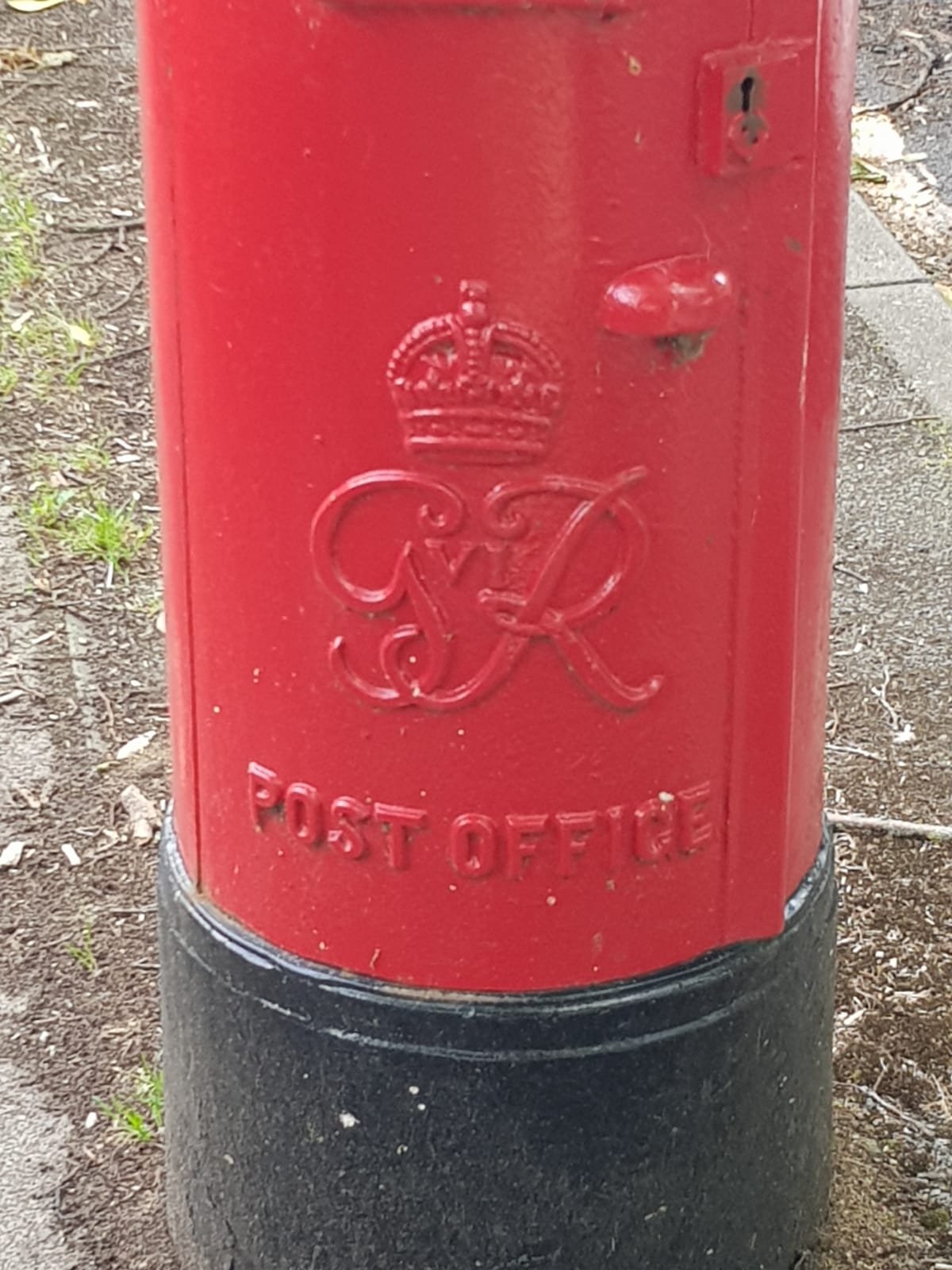 Hillcrest Avenue, Northampton photo 2