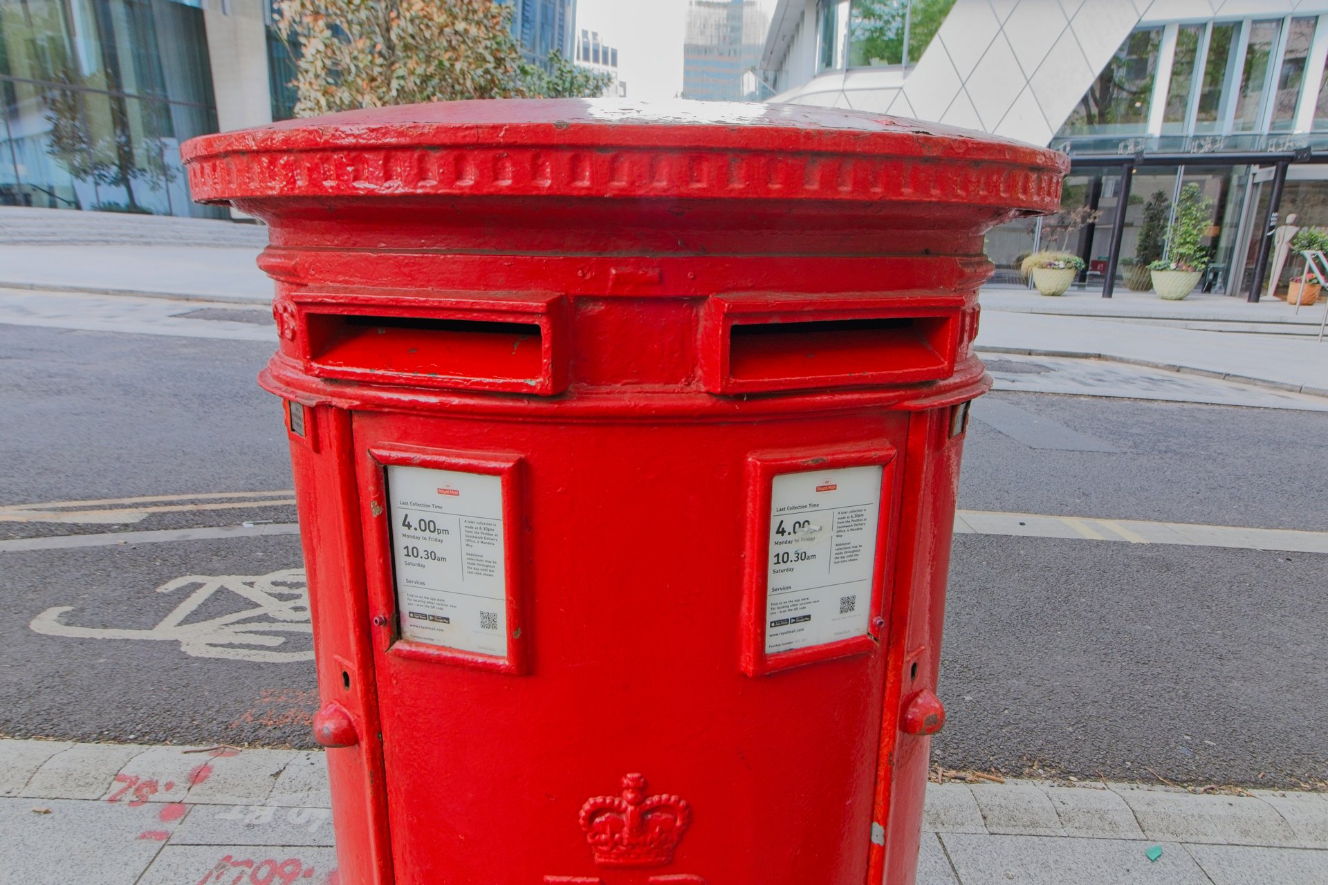 Upper Ground, Greater London photo 3