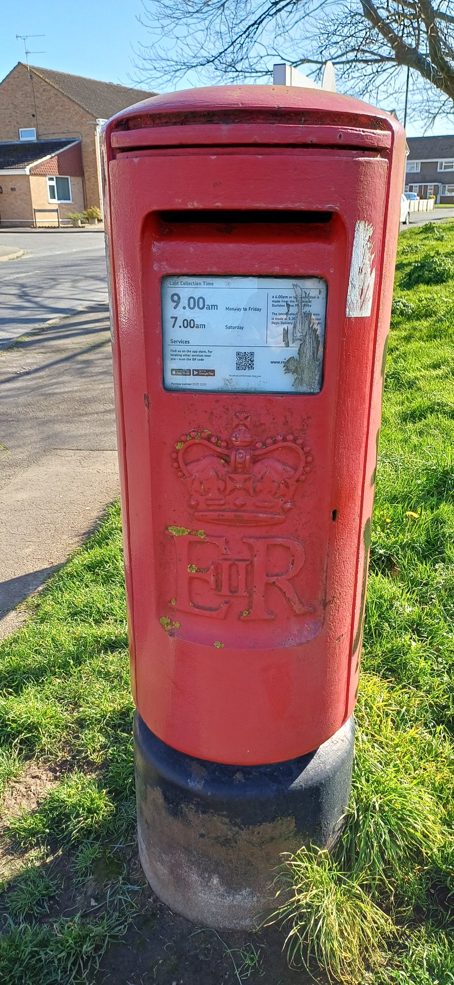 Woodlands Road, North Bersted, Queen Elizabeth II