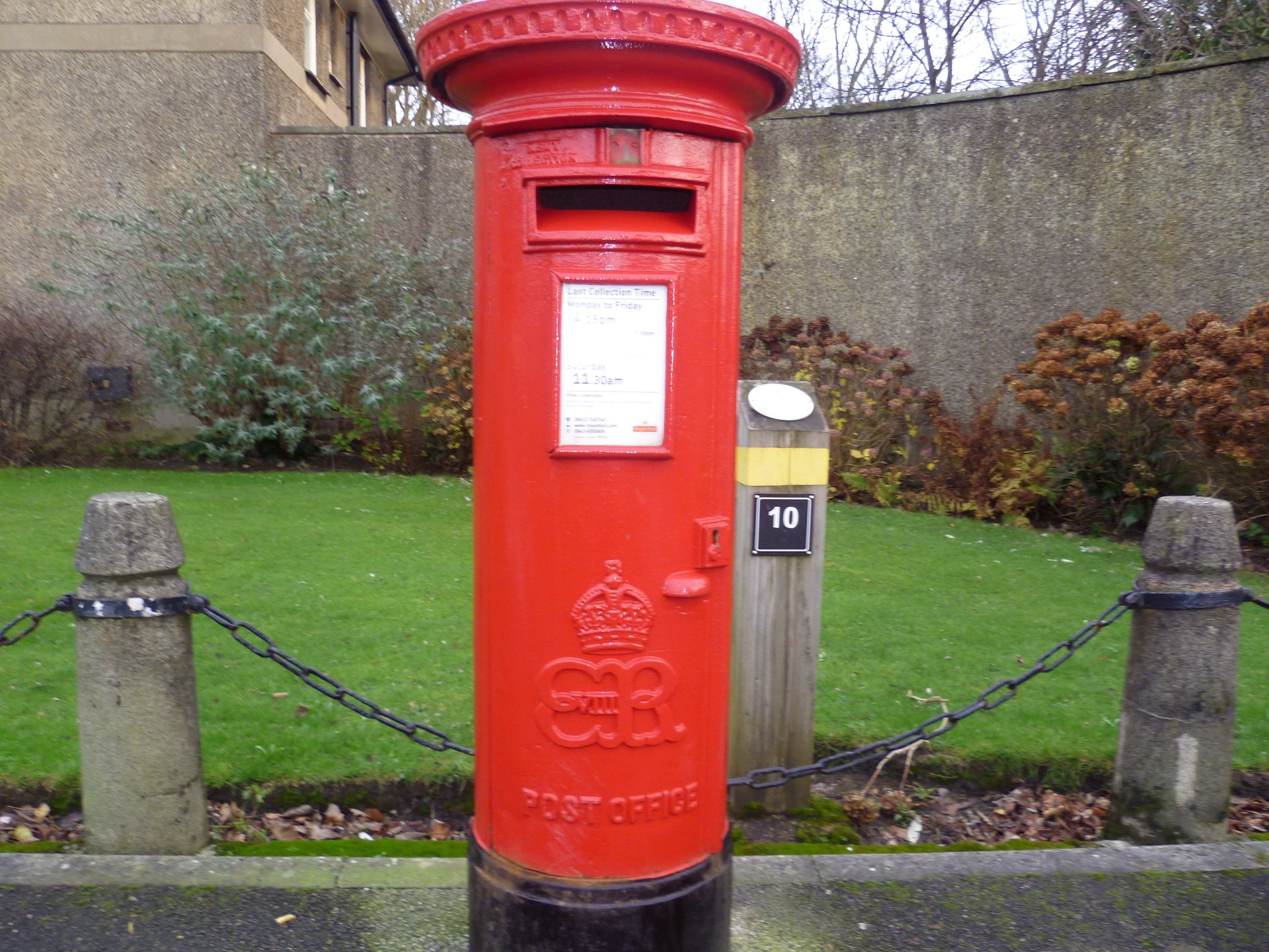 West Park Drive, Layton, King Edward VIII