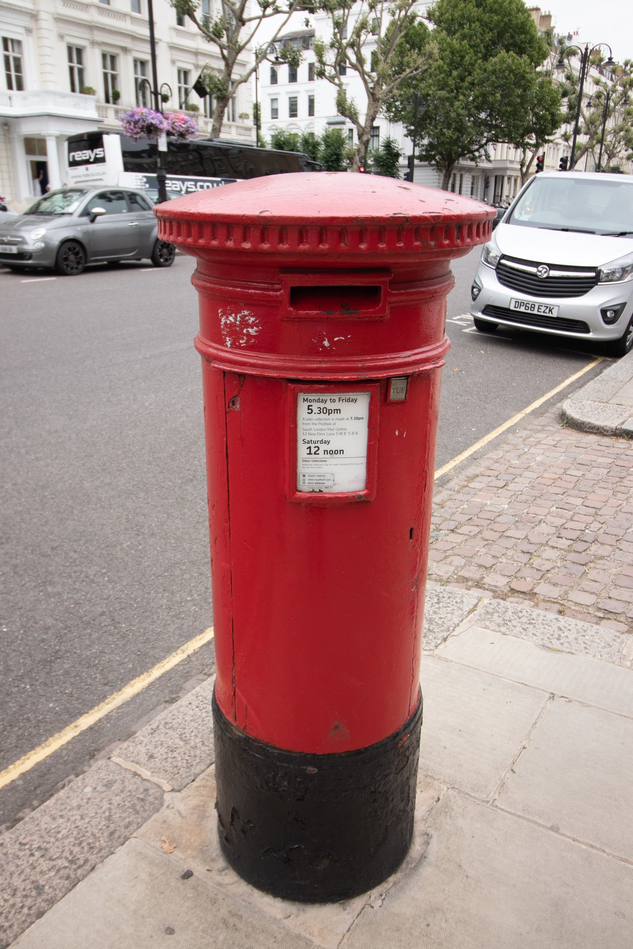 Queen's Gate, Greater London photo 3