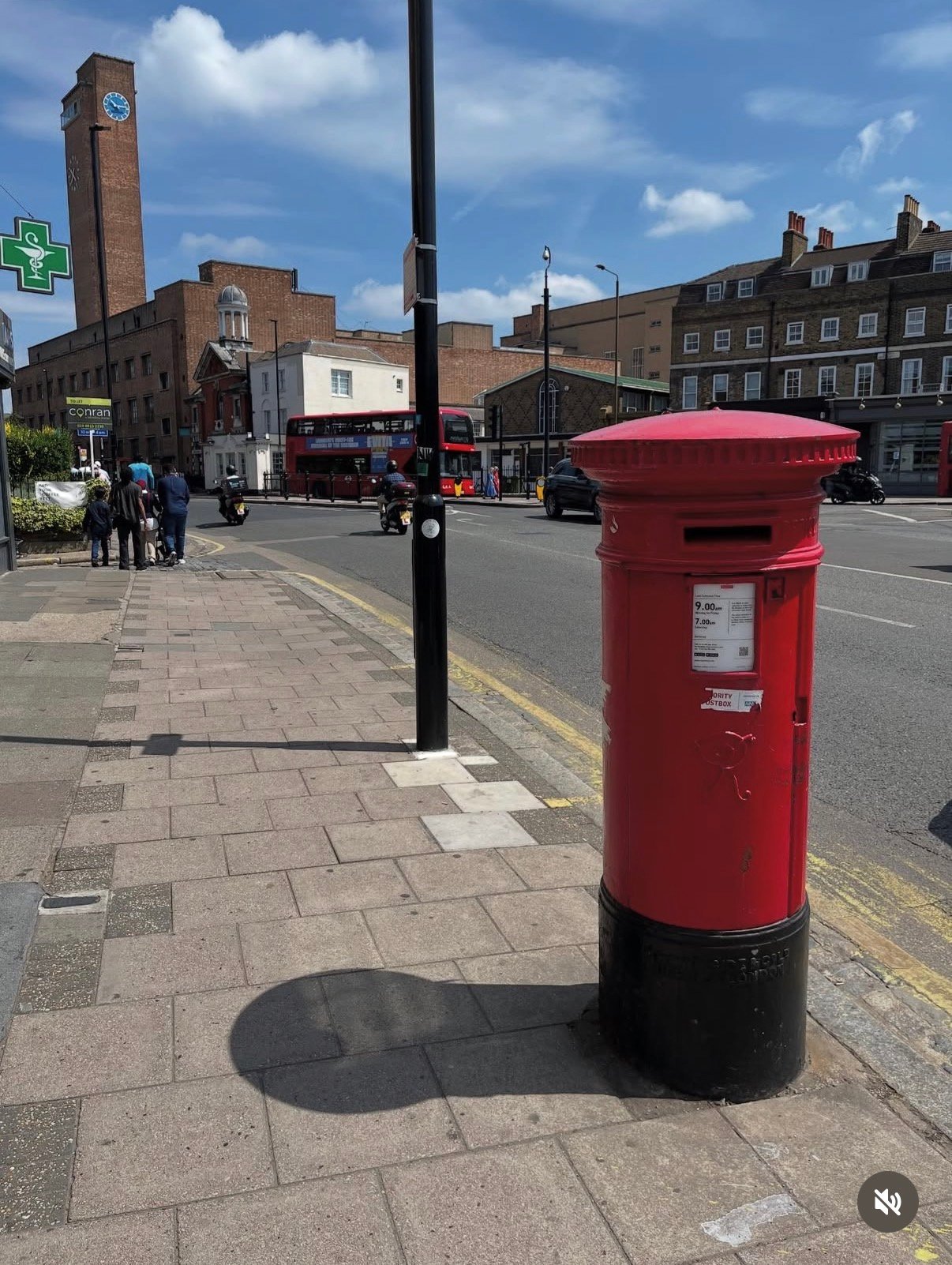 Greenwich High Road, Greater London, Queen Victoria
