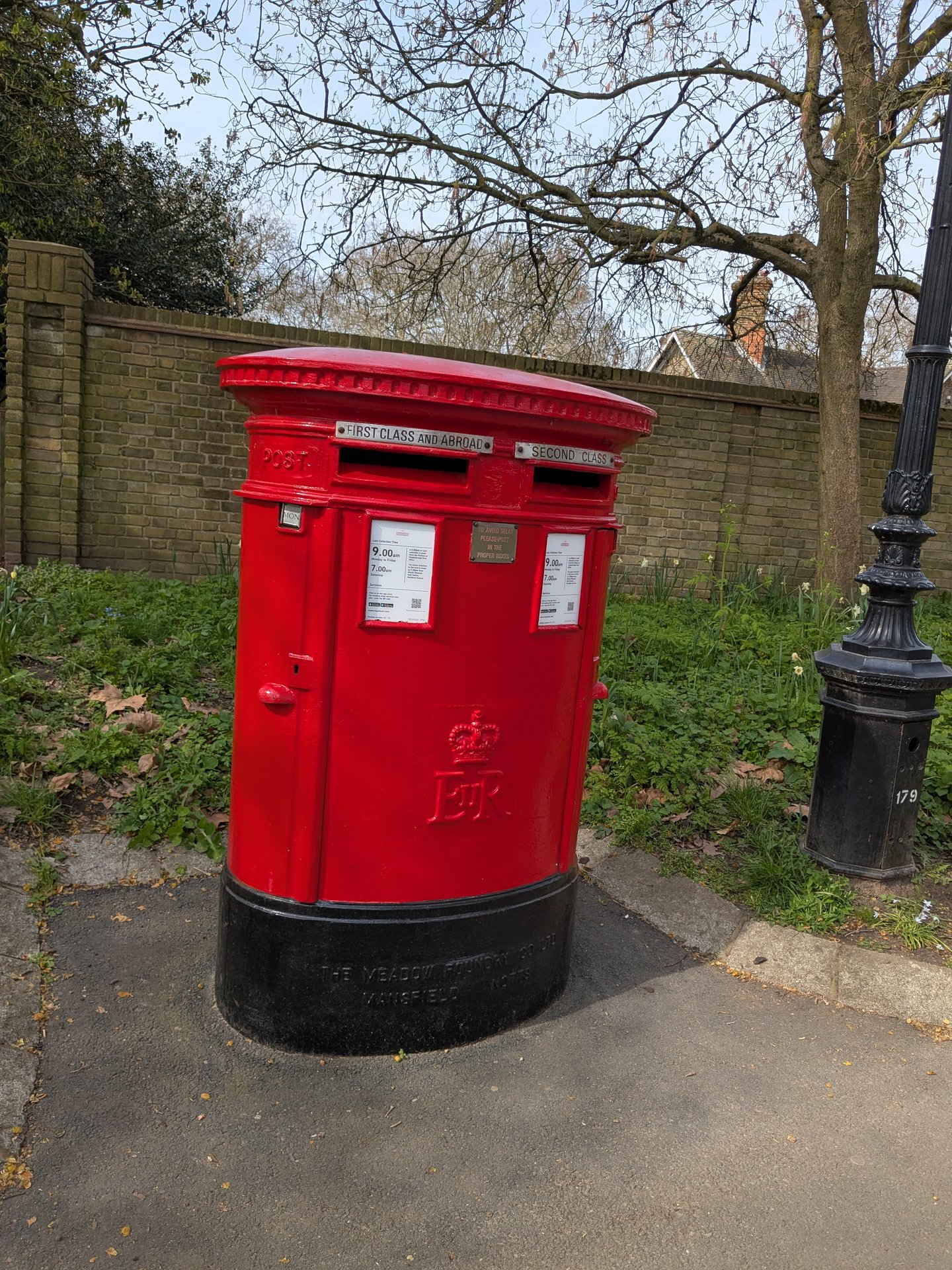 Policeman's Walk, Hyde Park photo 2