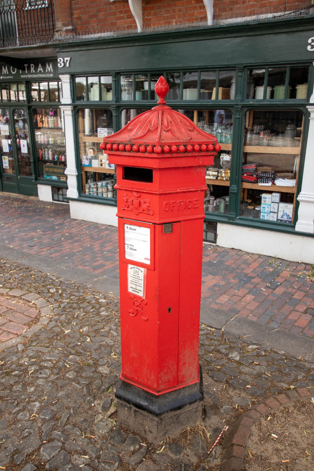 The Pantiles Upper Walk, Royal Tunbridge Wells photo 4