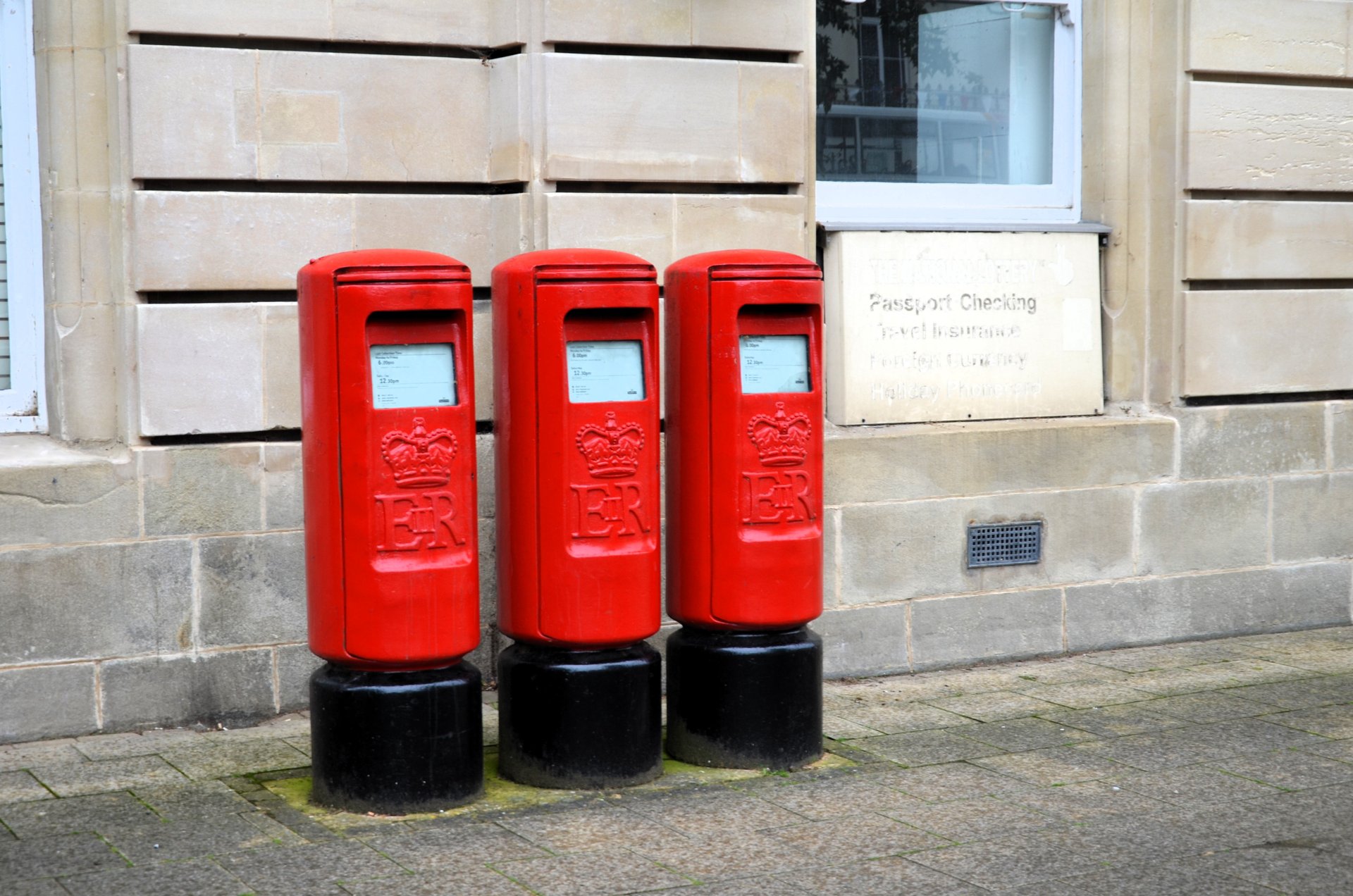 Priory Terrace, Royal Leamington Spa, Queen Elizabeth II