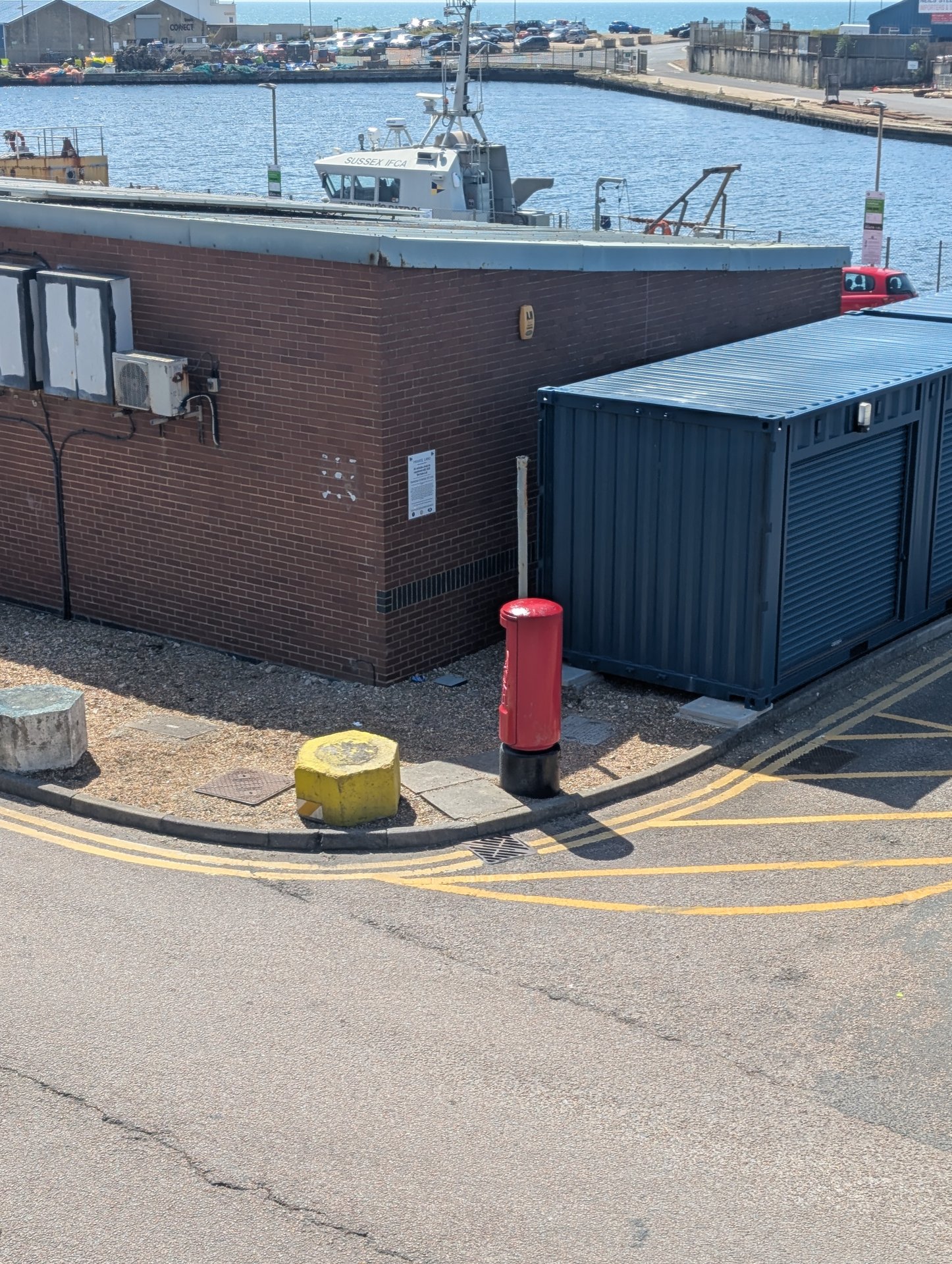 Basin Road North, Portslade by Sea photo 2