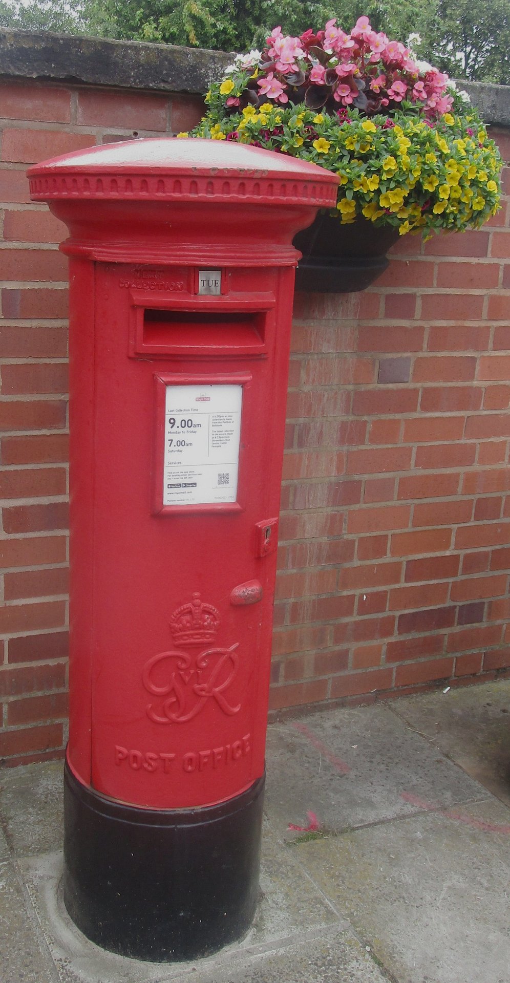 Saint Chad's Terrace, Shrewsbury, King George VI