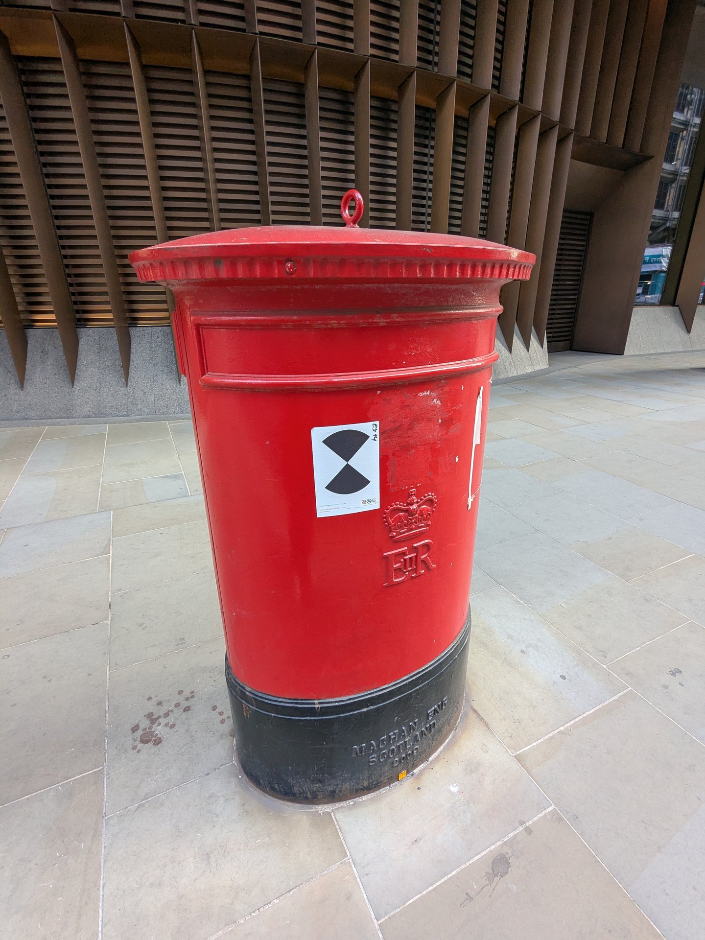 Queen Victoria Street photo 3