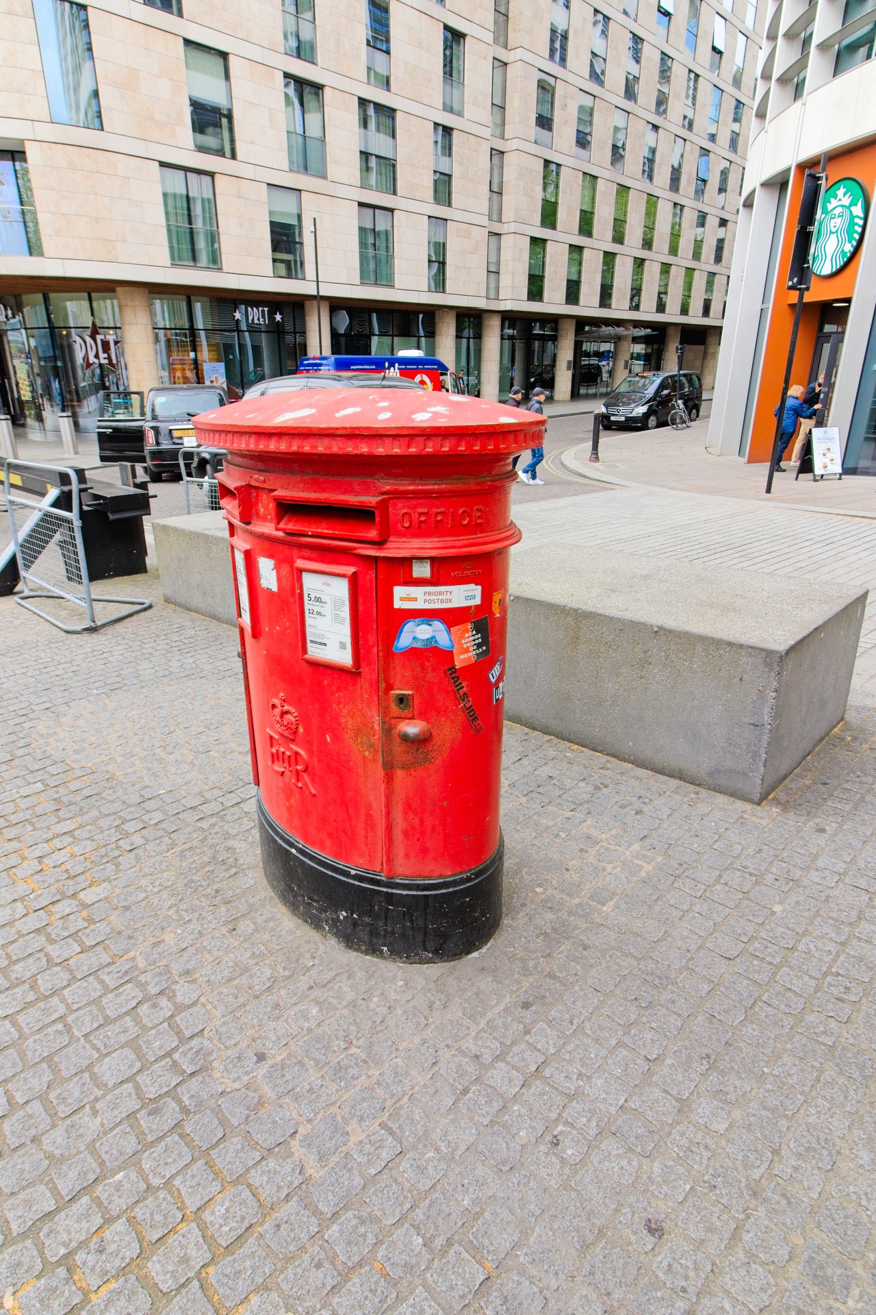 Petty Wales, Greater London photo 5