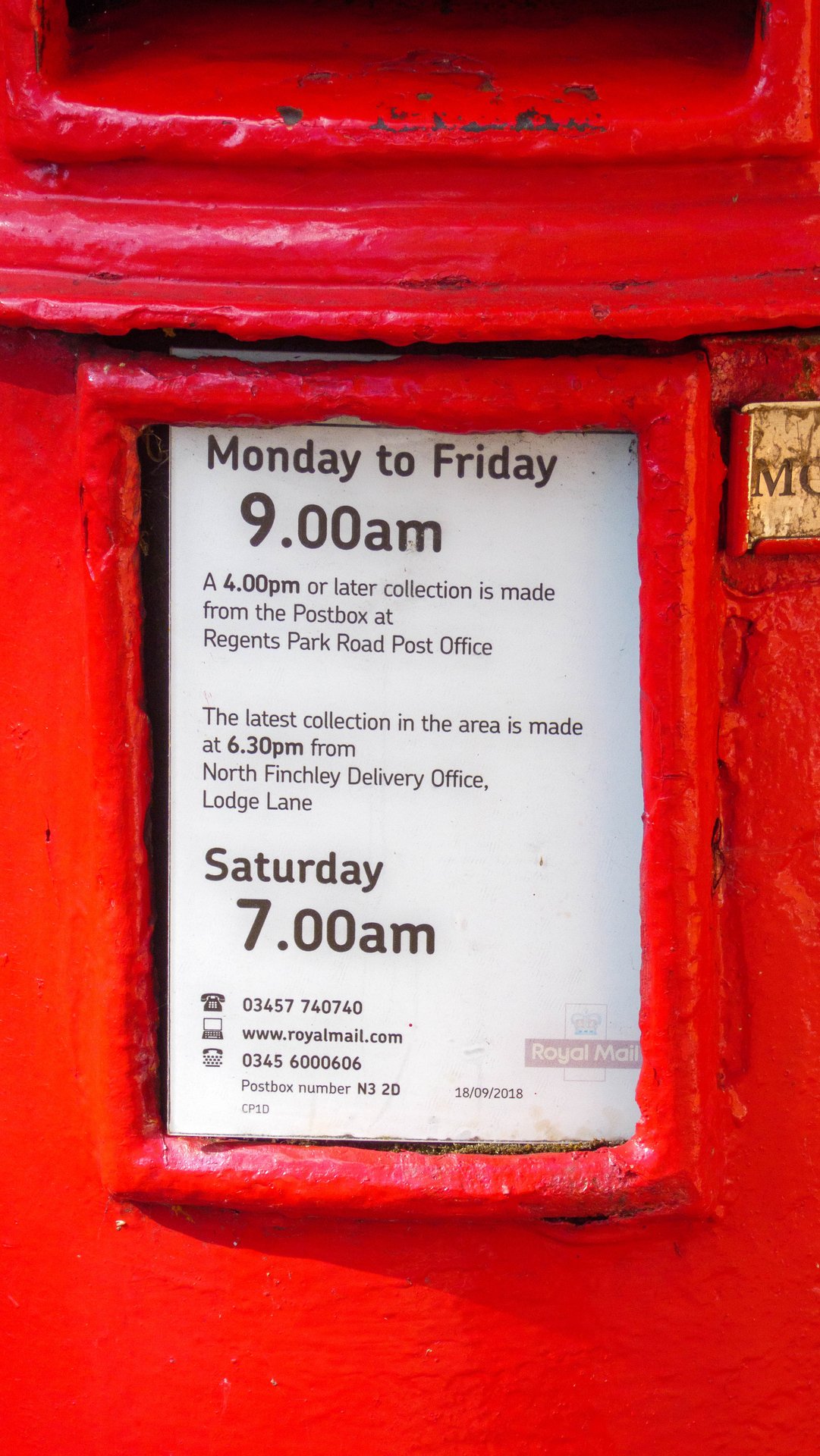 Dollis Avenue, Greater London photo 5