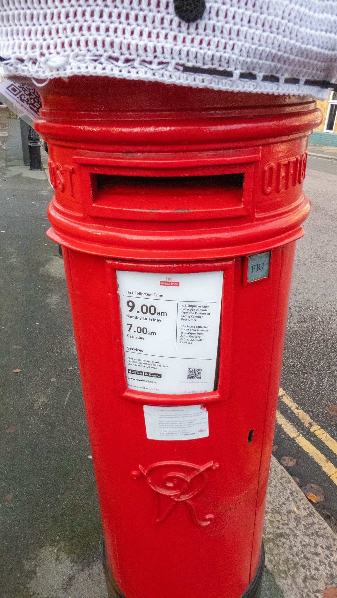 Warwick Road, Greater London photo 4