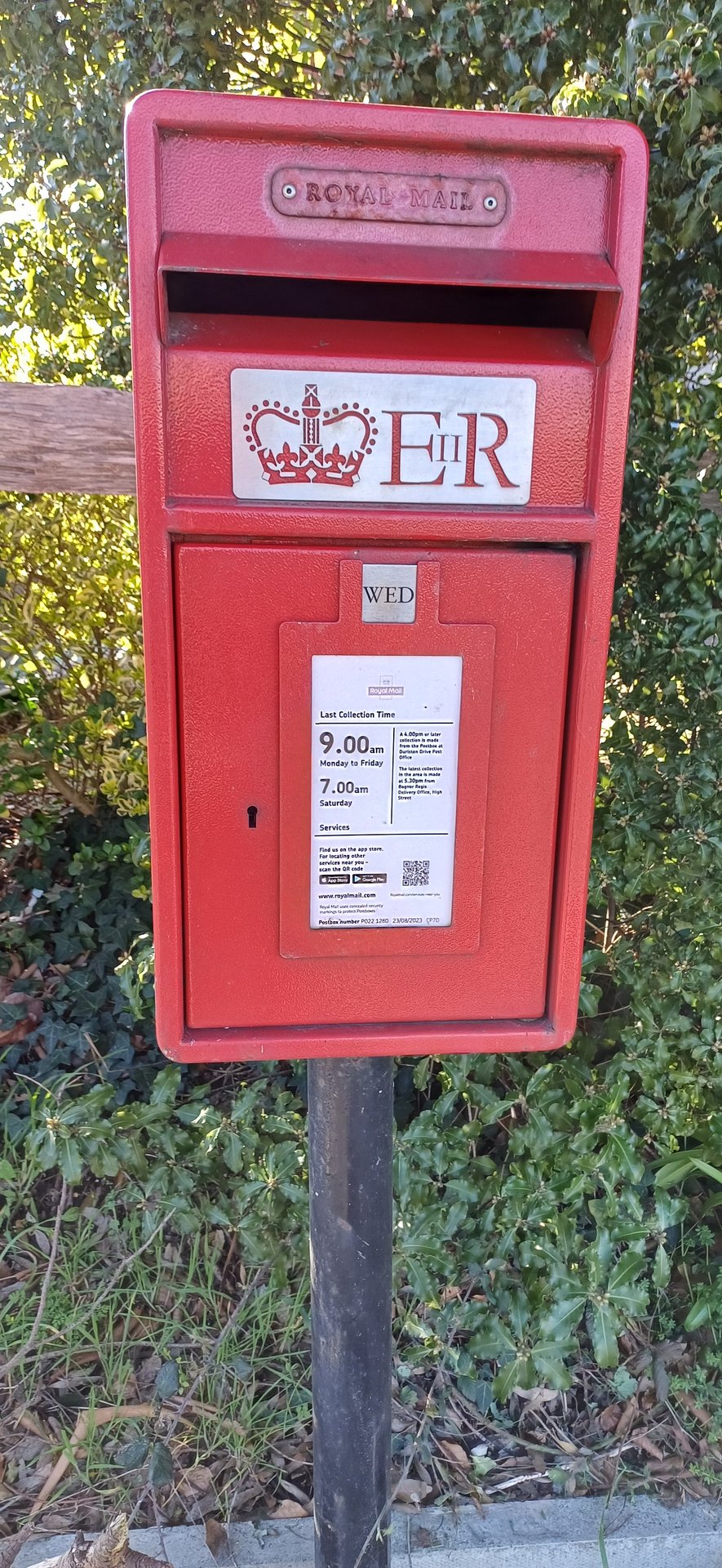 Frensham Avenue, Shripney, Queen Elizabeth II