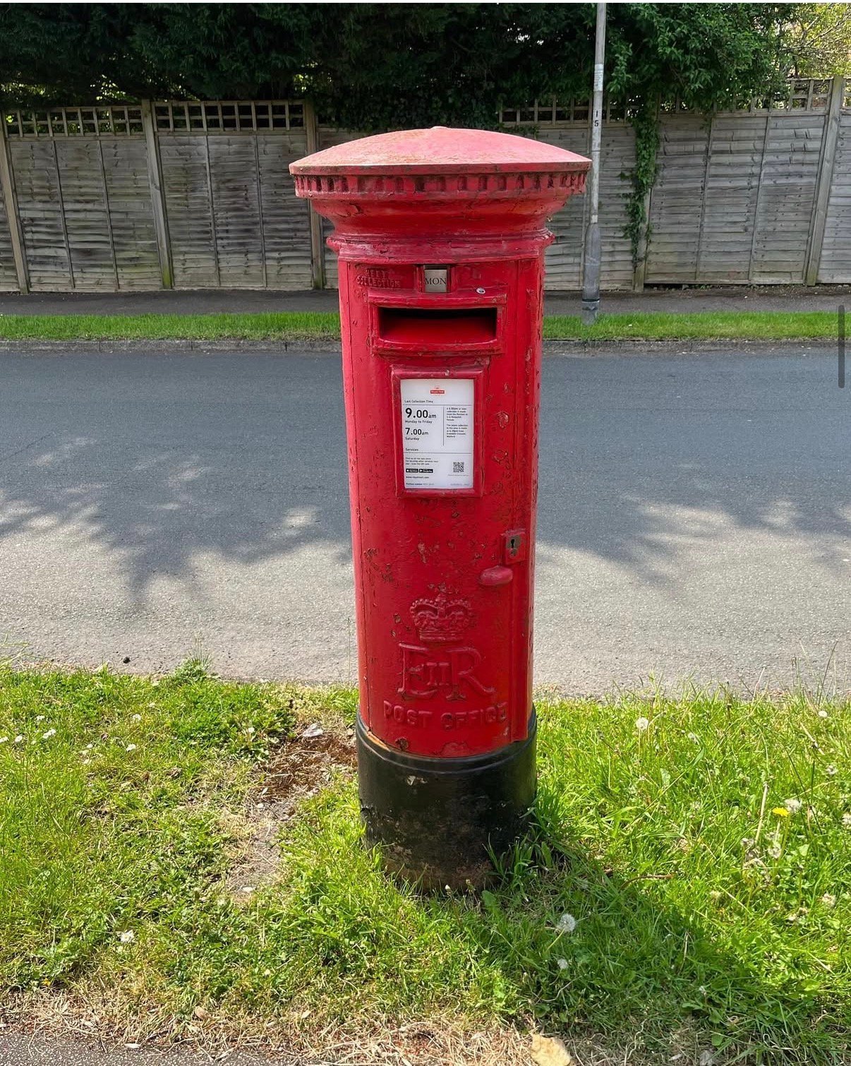 Highfield Way, Chorleywood, Queen Elizabeth II