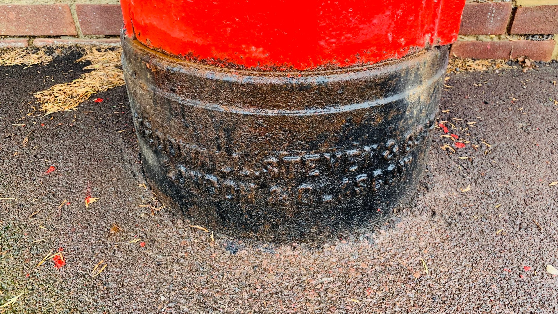 Coronation Road, Prestbury photo 4