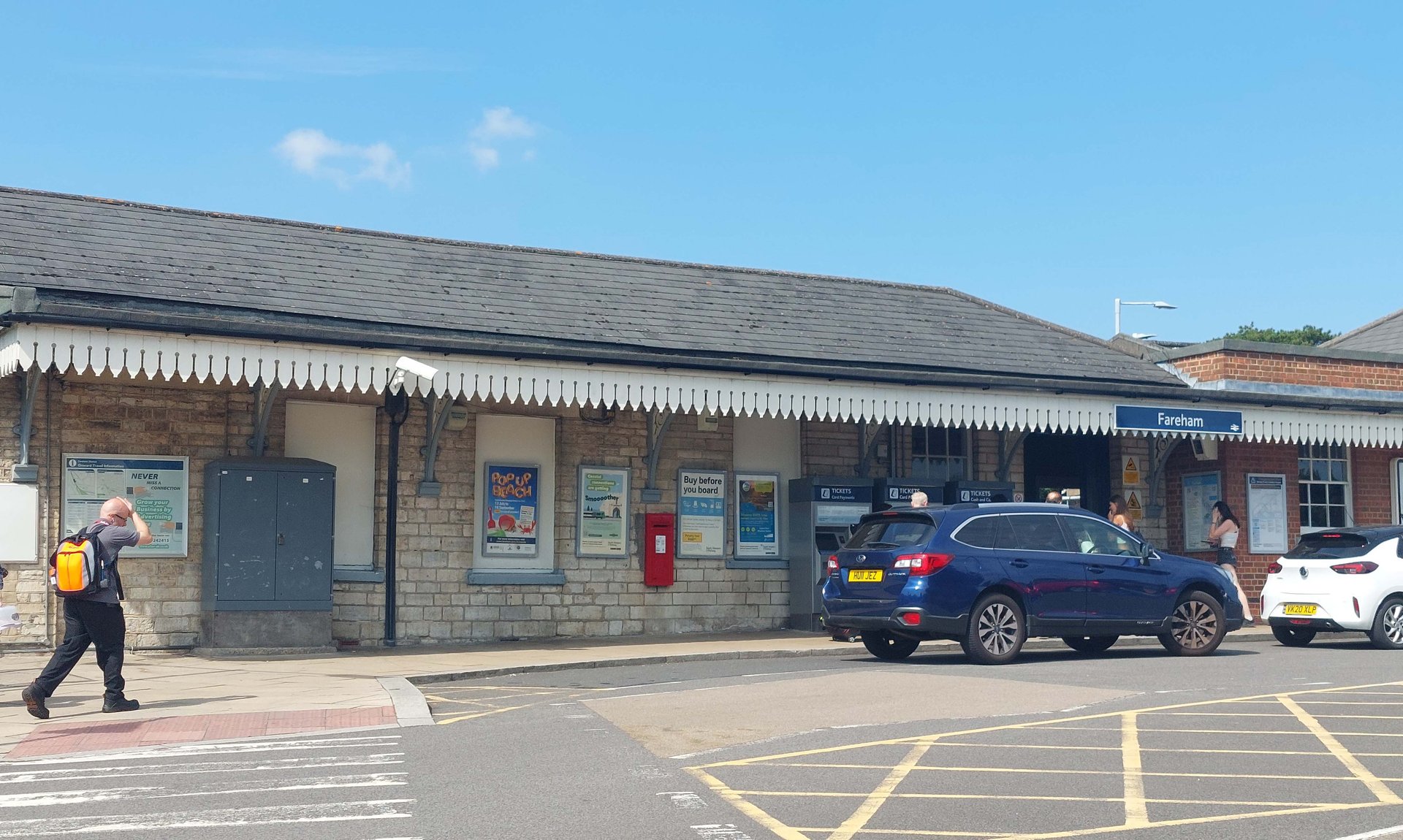 Station Approach, Fareham photo 4