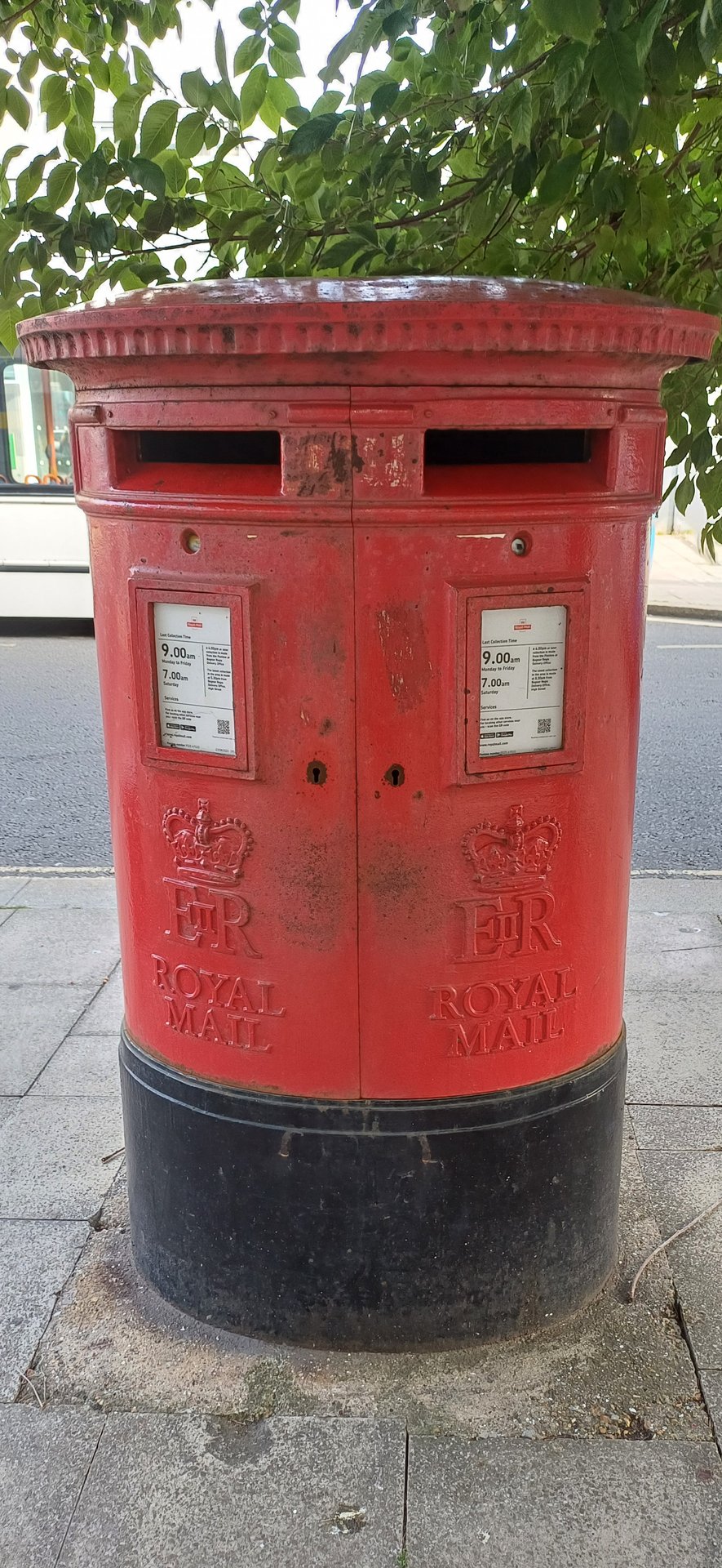 High Street, Bognor Regis, Queen Elizabeth II