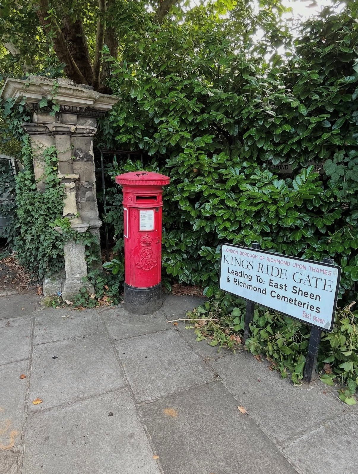 Kings Ride Gate, Greater London, King Edward VII