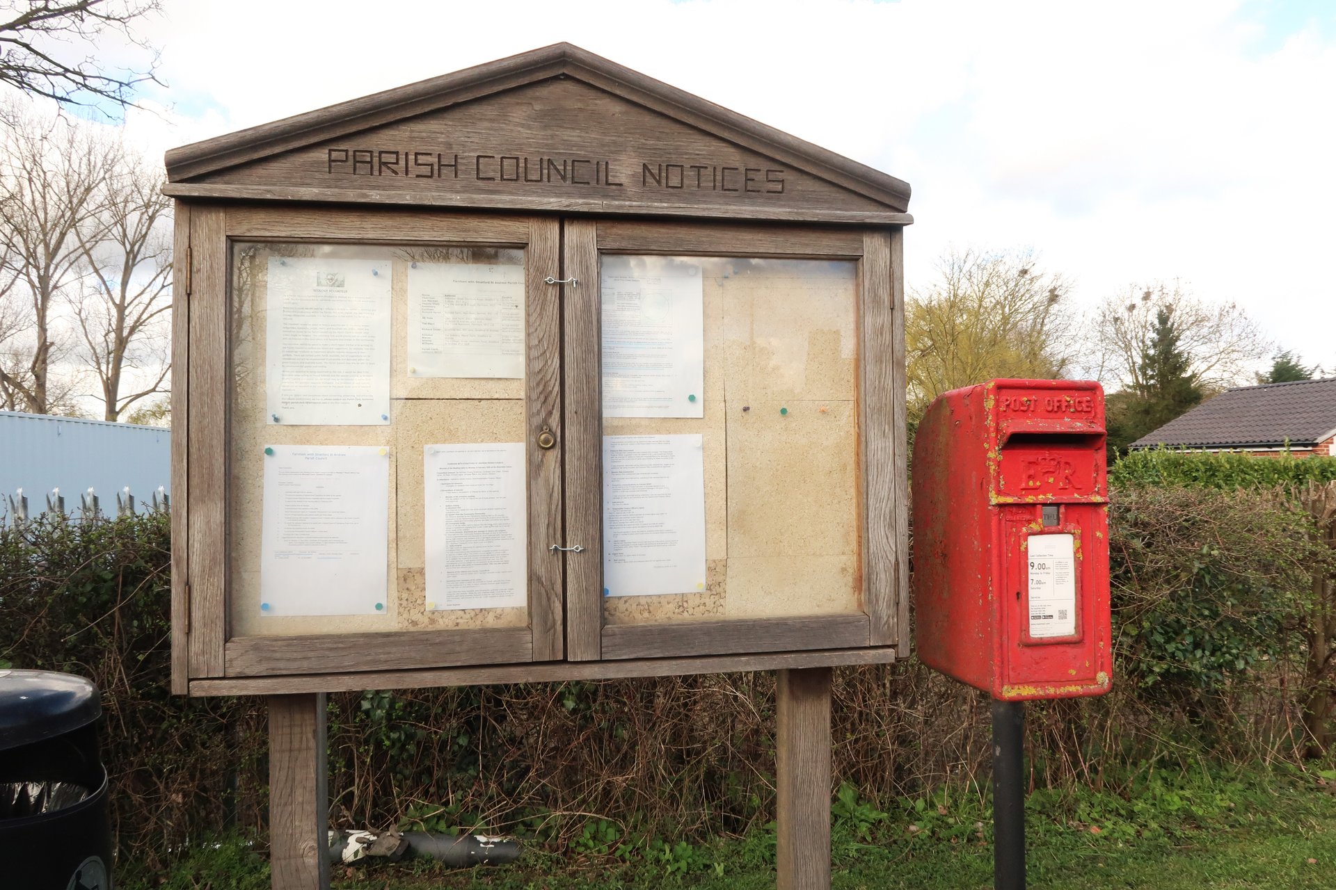 A12, Farnham photo 3