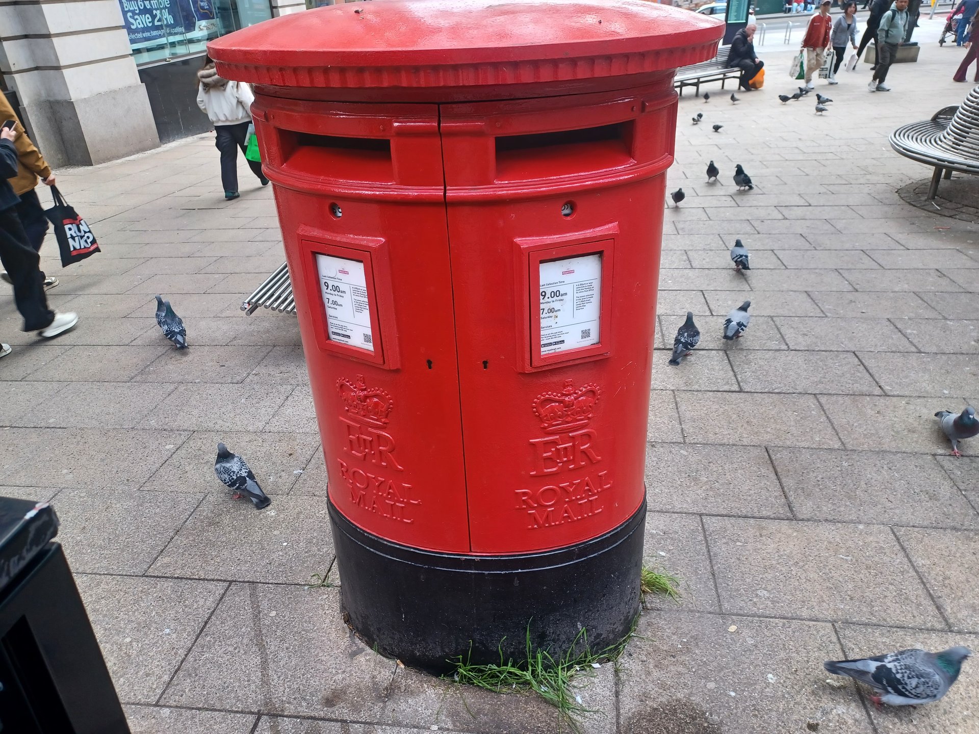 Dortmund Square, Leeds photo 2