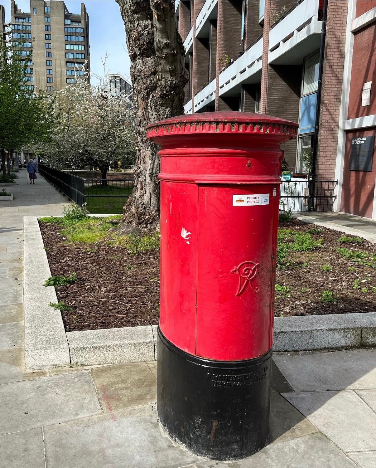 Fann Street, City of London, Queen Victoria