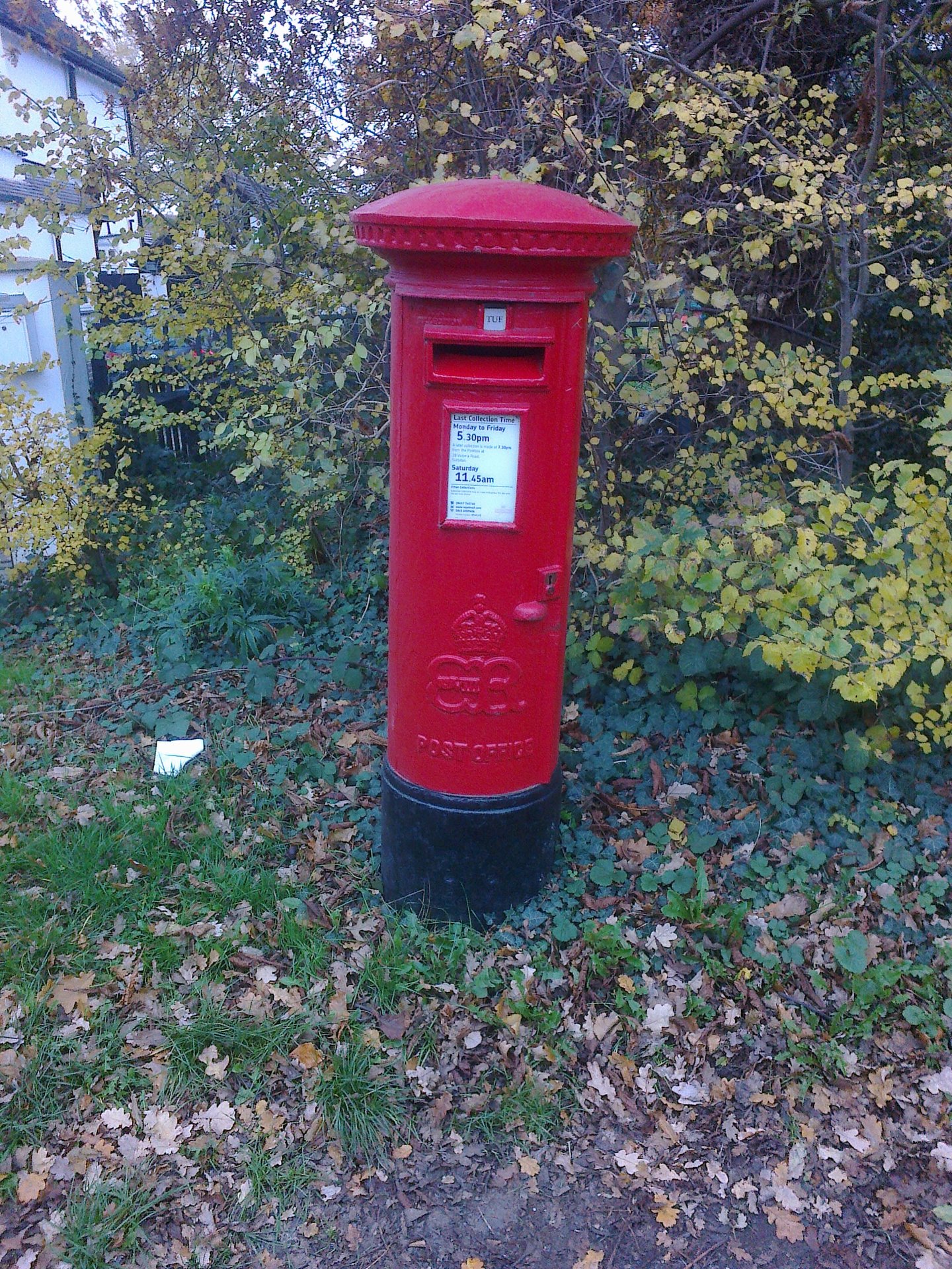 Littleworth Road, Esher photo 2