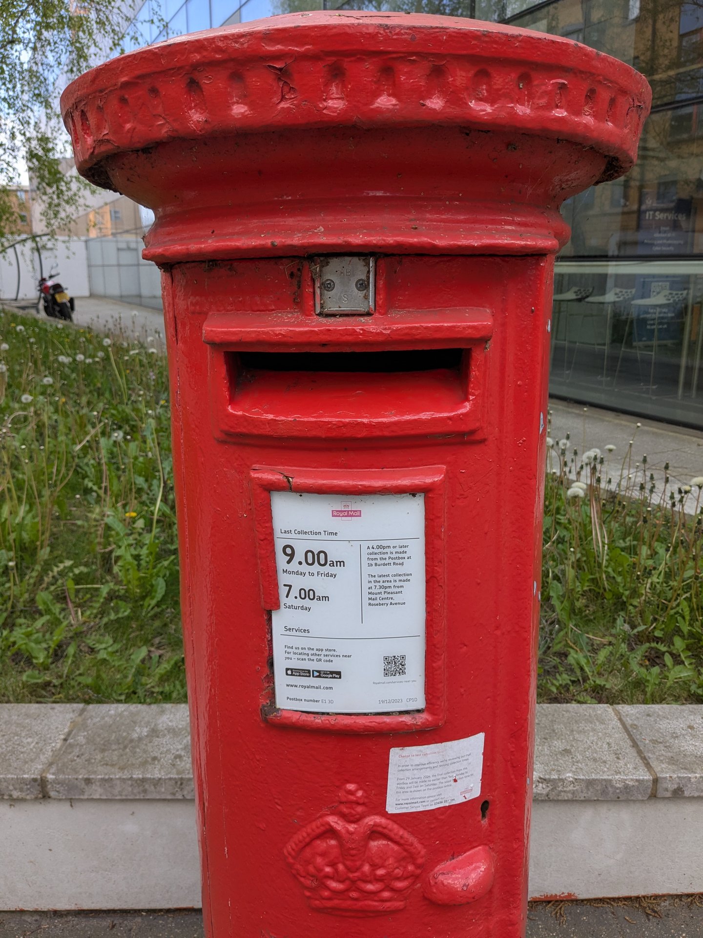 The Curve, Bow photo 4