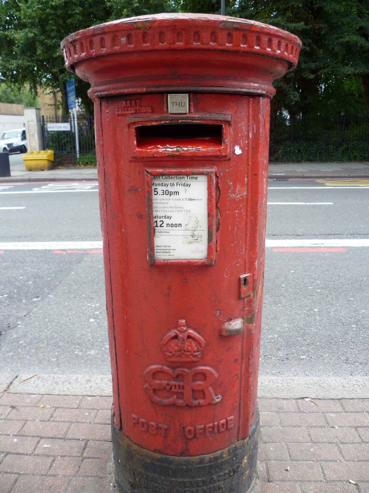 Brixton Hill, Greater London photo 2