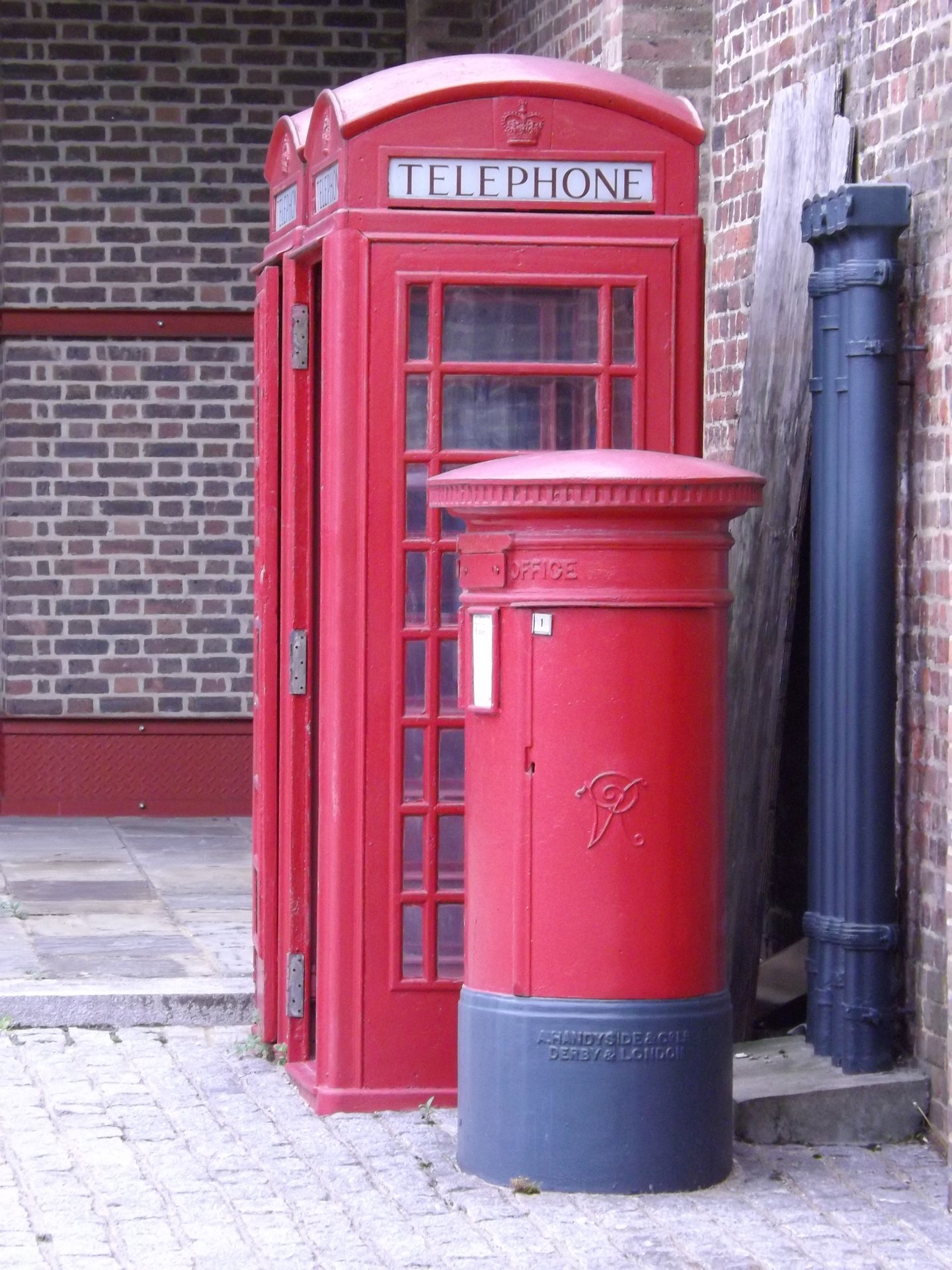 Wapping Lane, Greater London photo 2