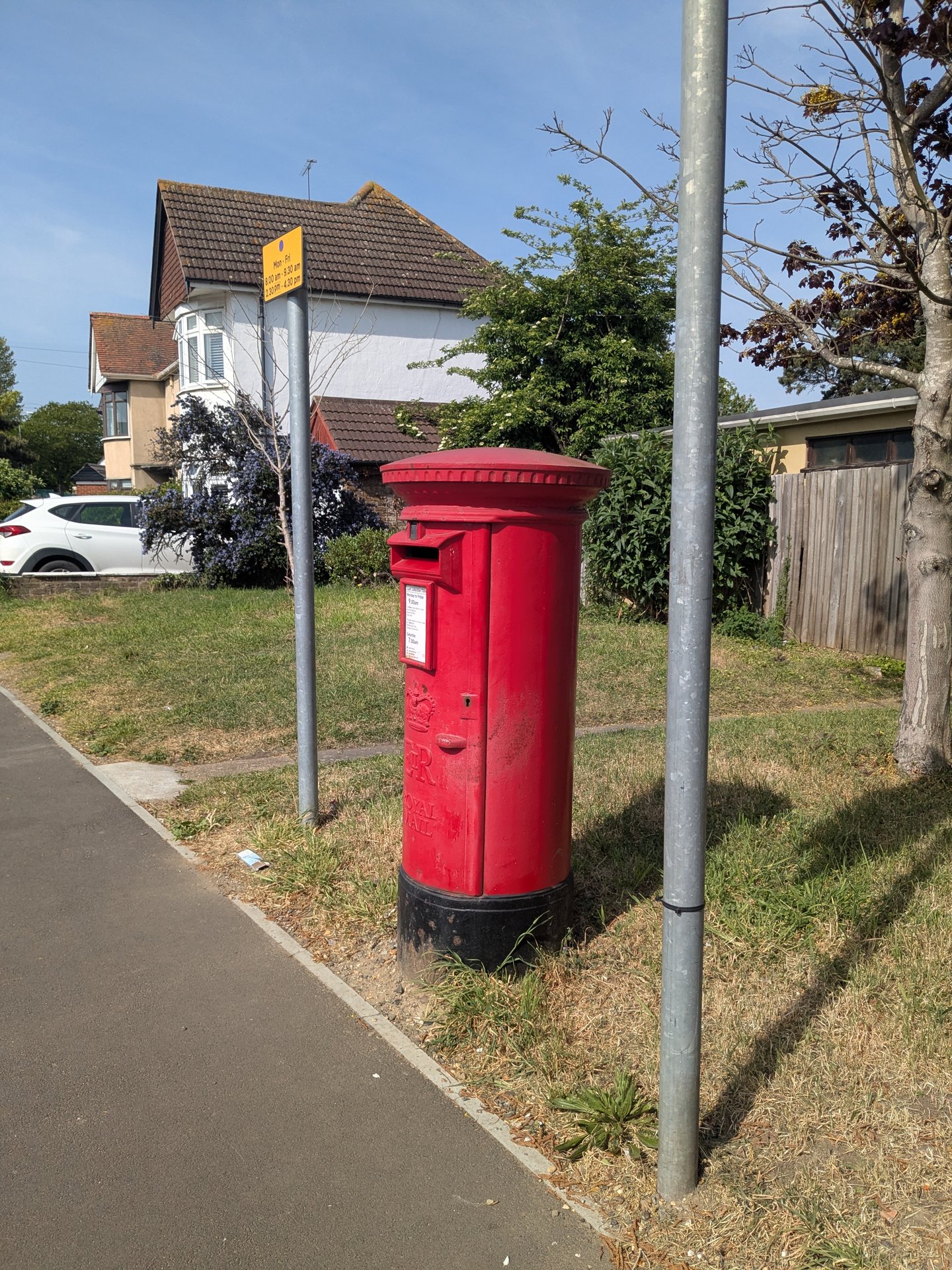 Stifford Road, Aveley photo 2