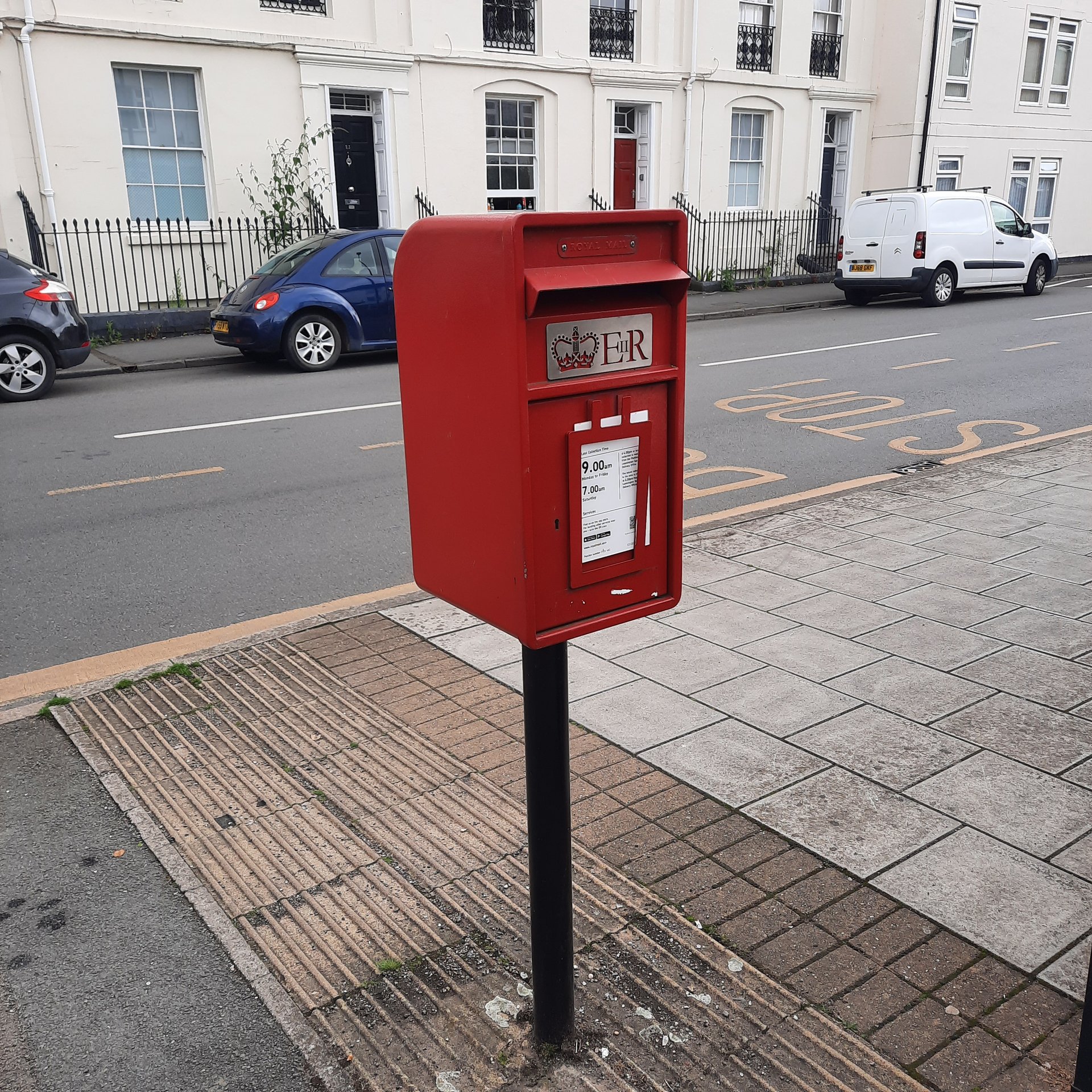 Brunswick Street, Royal Leamington Spa, Queen Elizabeth II