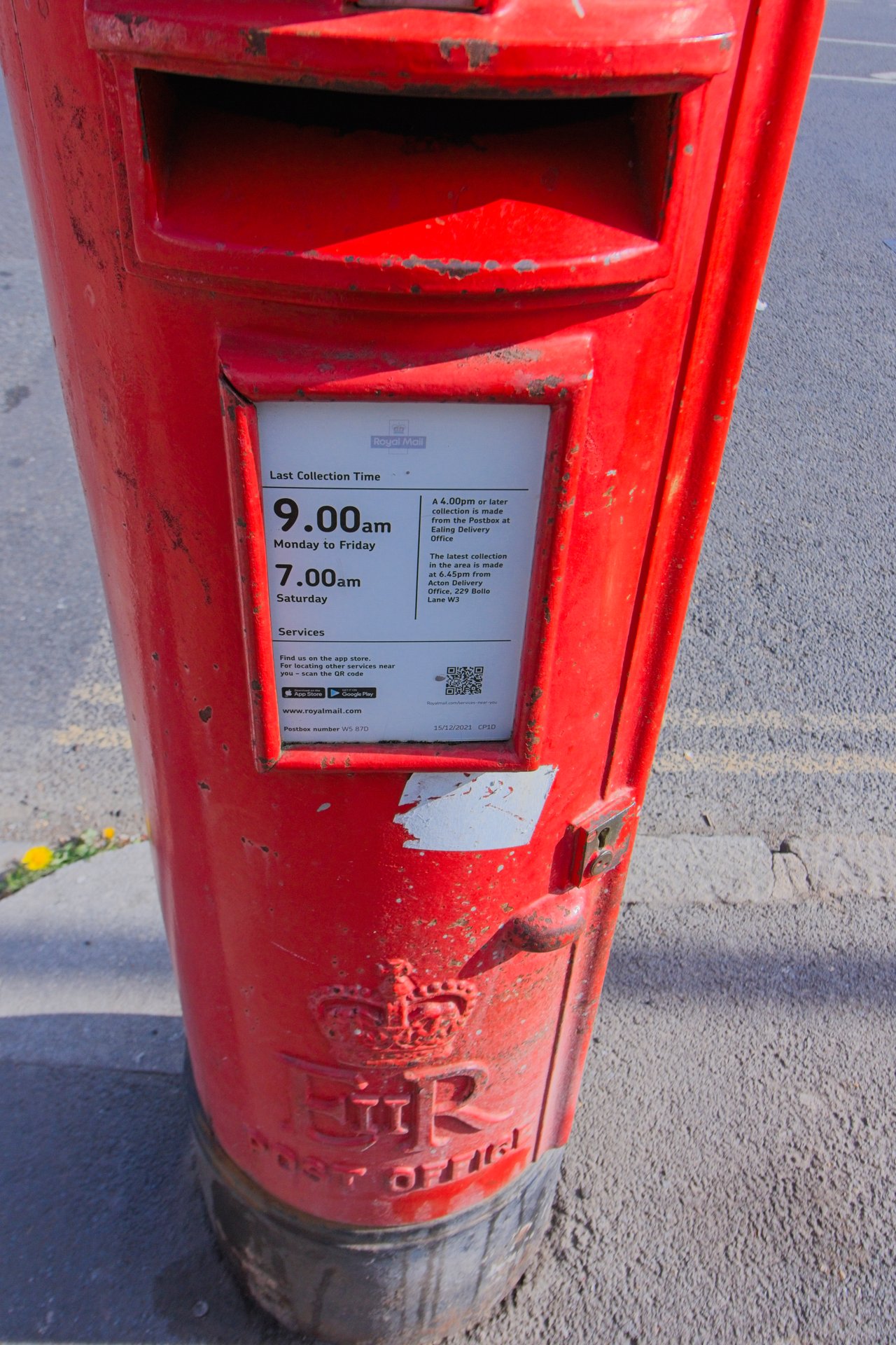 Madeley Road, Greater London photo 2