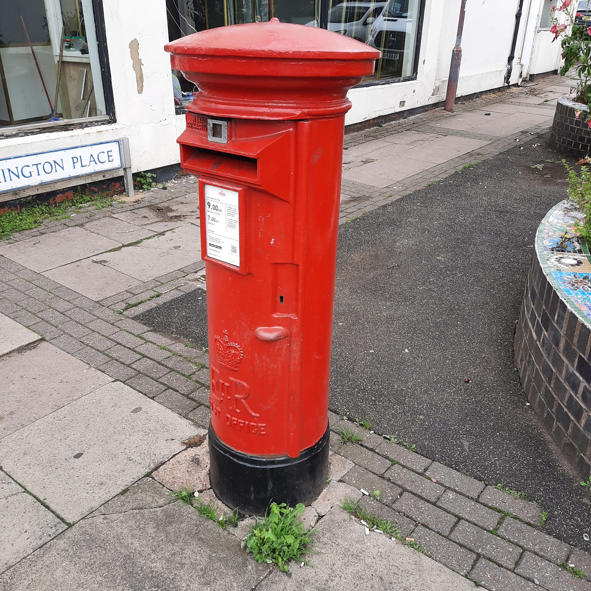 High Street, Royal Leamington Spa, Queen Elizabeth II