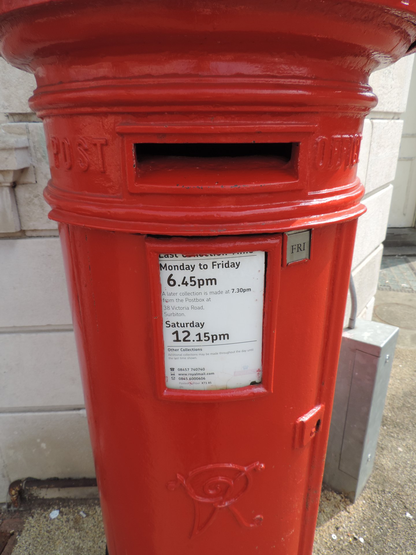 Bath Passage, Greater London photo 3