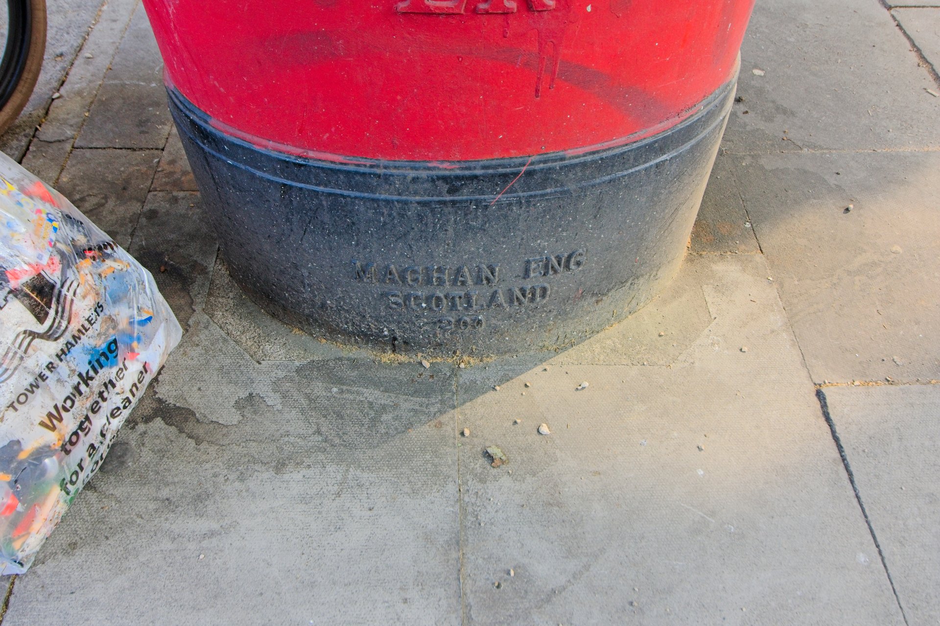 Whitechapel Road, Greater London photo 2