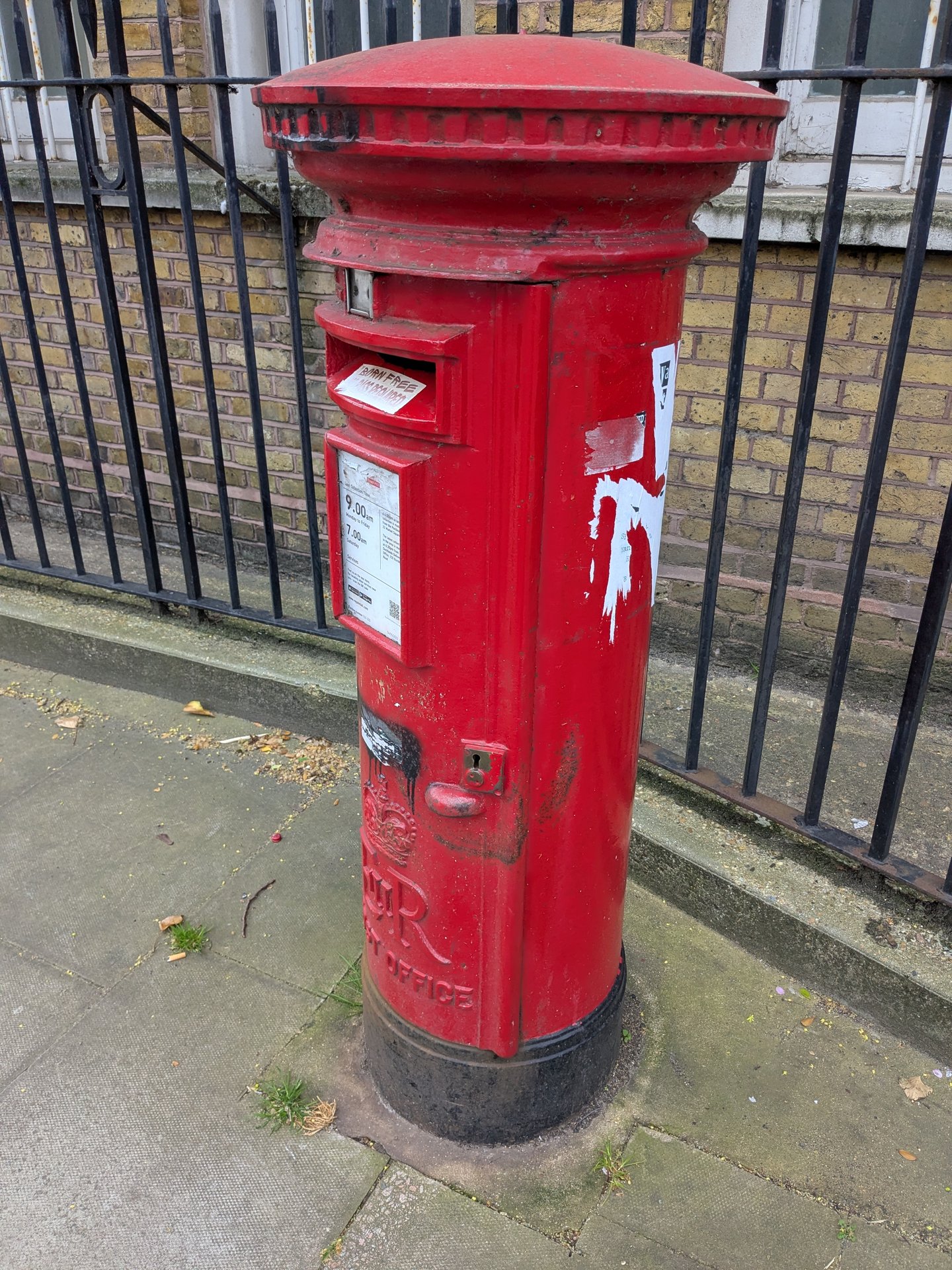 Poplar High Street, Greater London photo 5