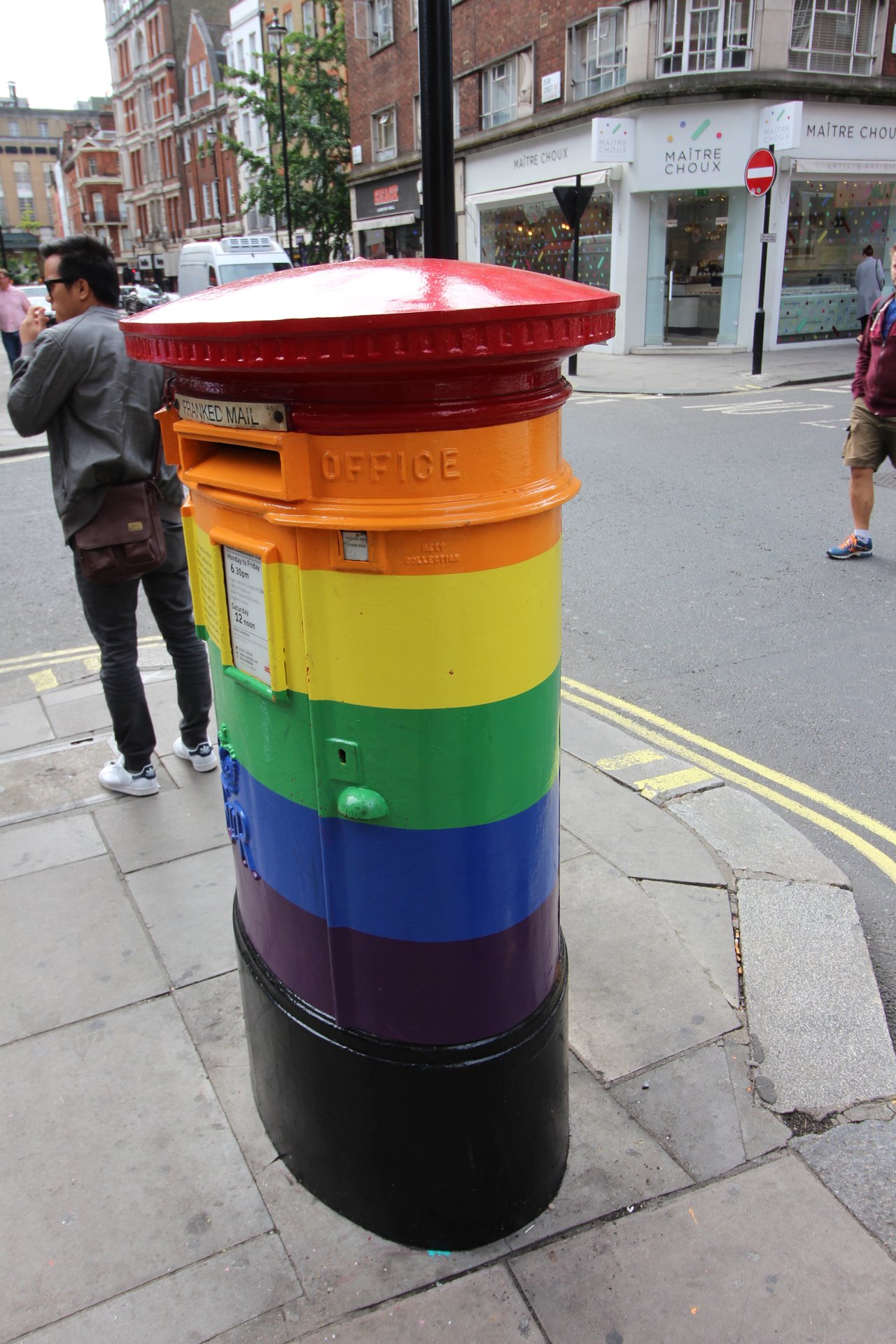 Old Compton Street, City of Westminster photo 3