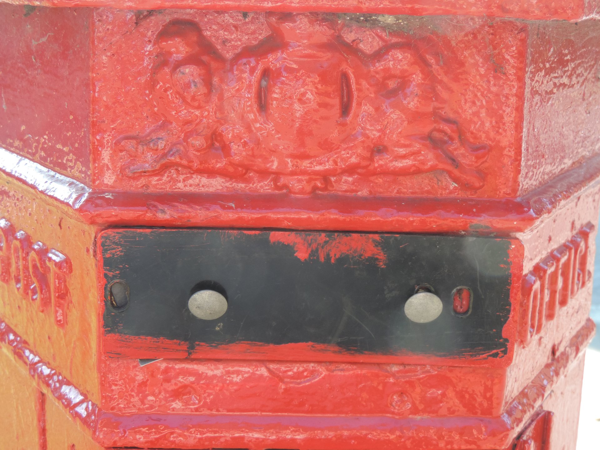 2 Church Lane, Greater London photo 4