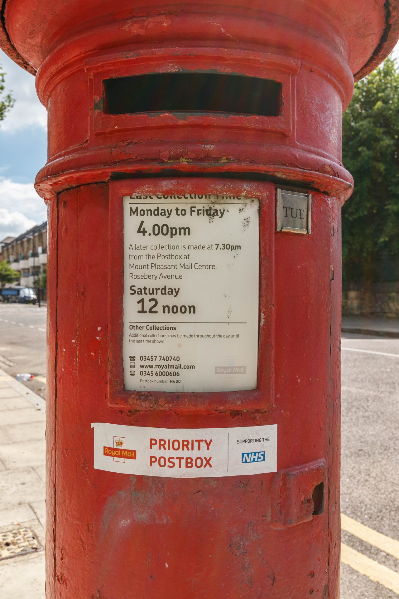Gloucester Drive, Greater London photo 3