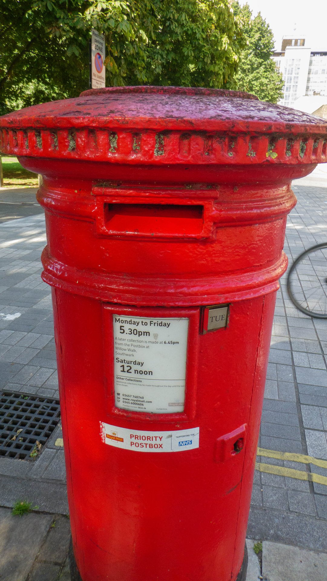 Vauxhall Walk, Greater London photo 3