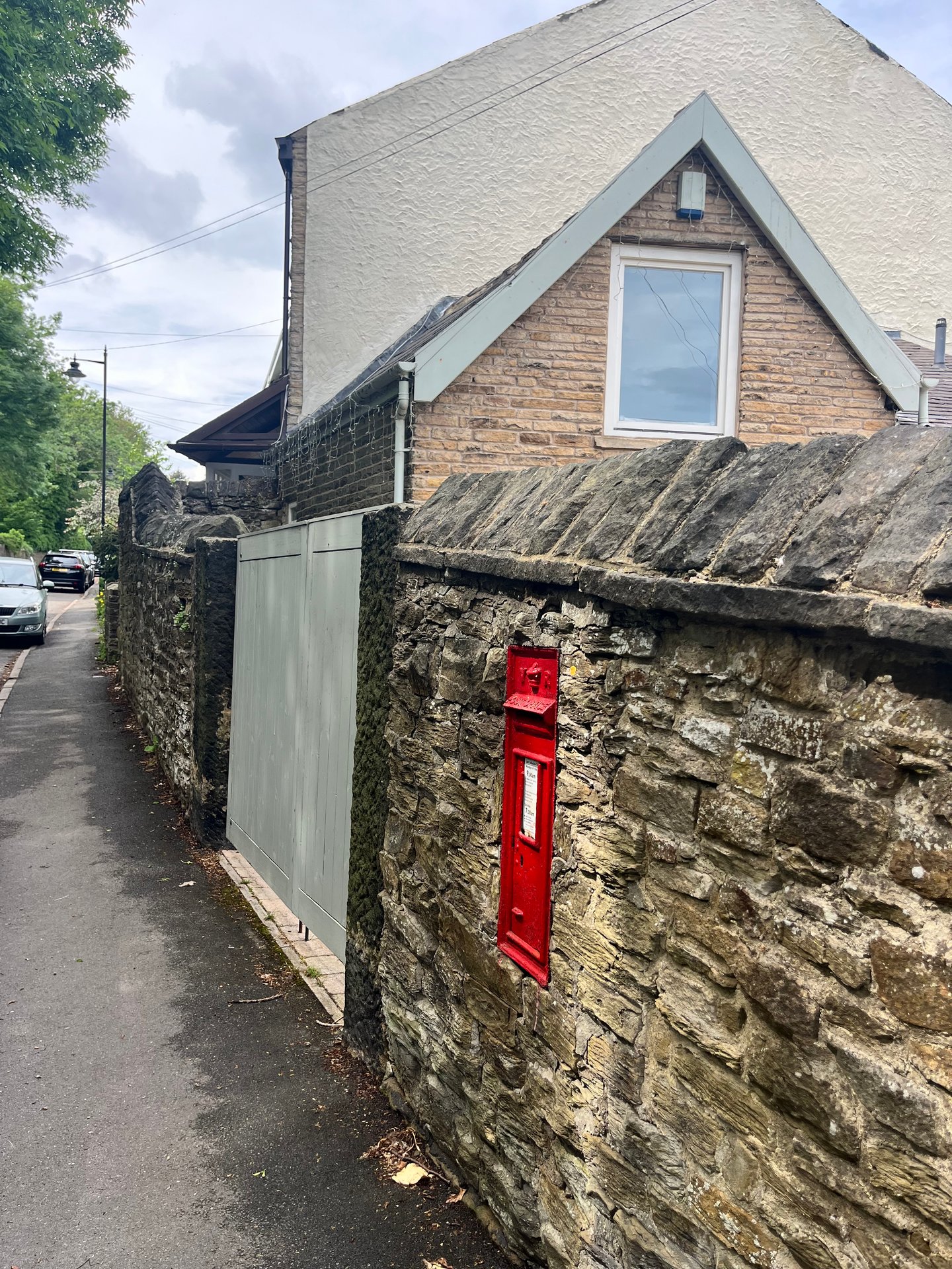 Brincliffe Edge Road, Sheffield photo 5