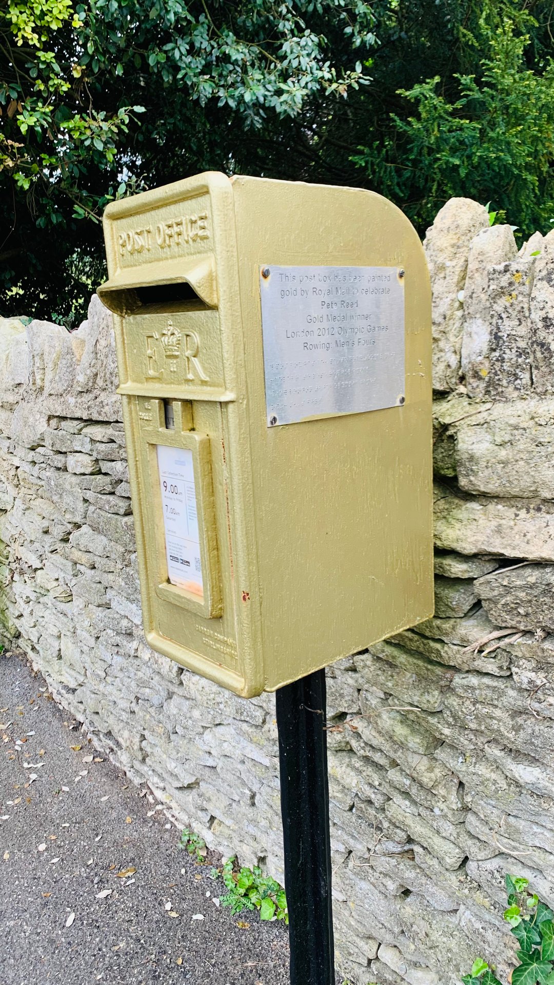 Watledge Road, Inchbrook photo 3