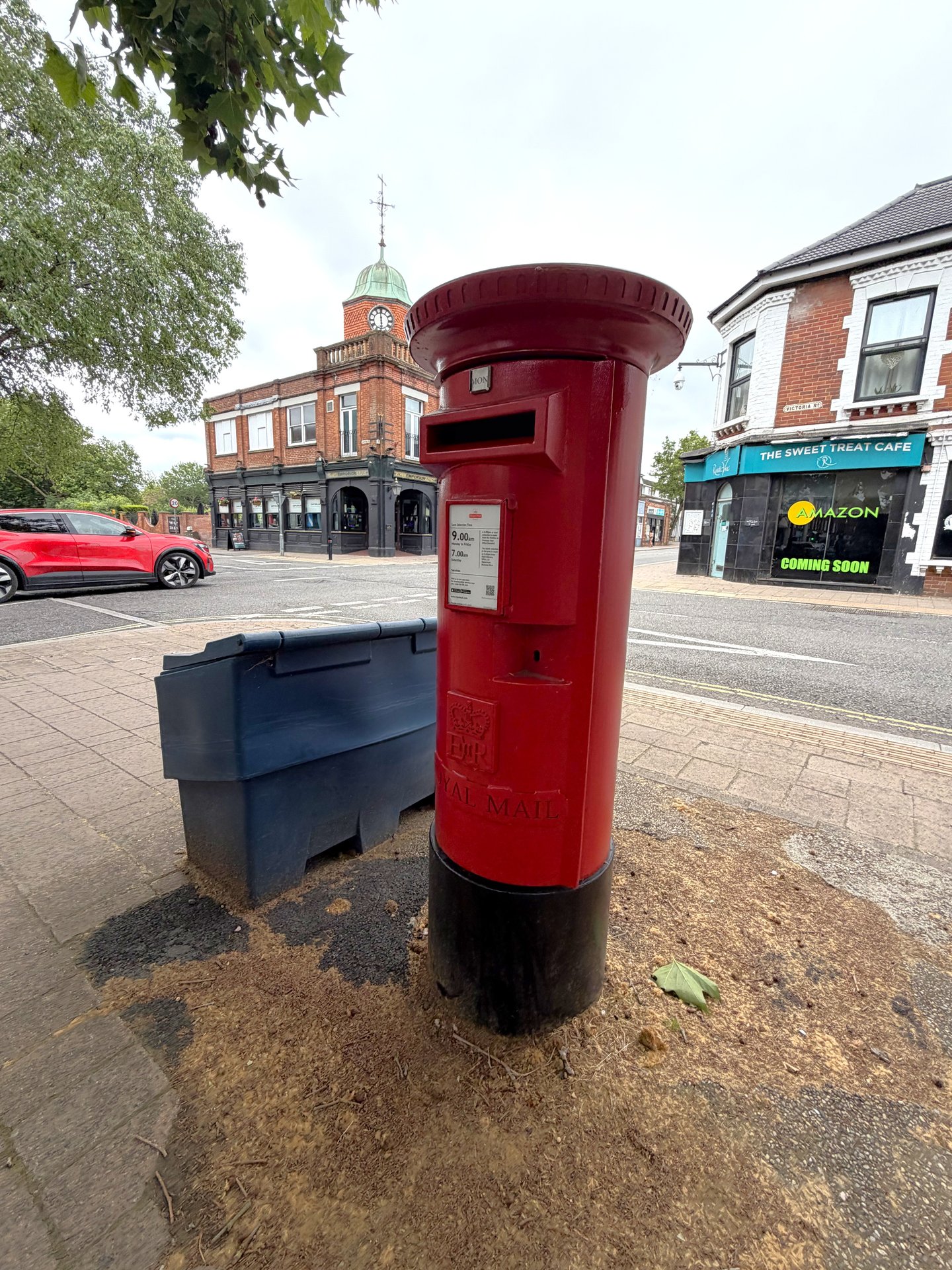 Victoria Road, Fleet photo 2