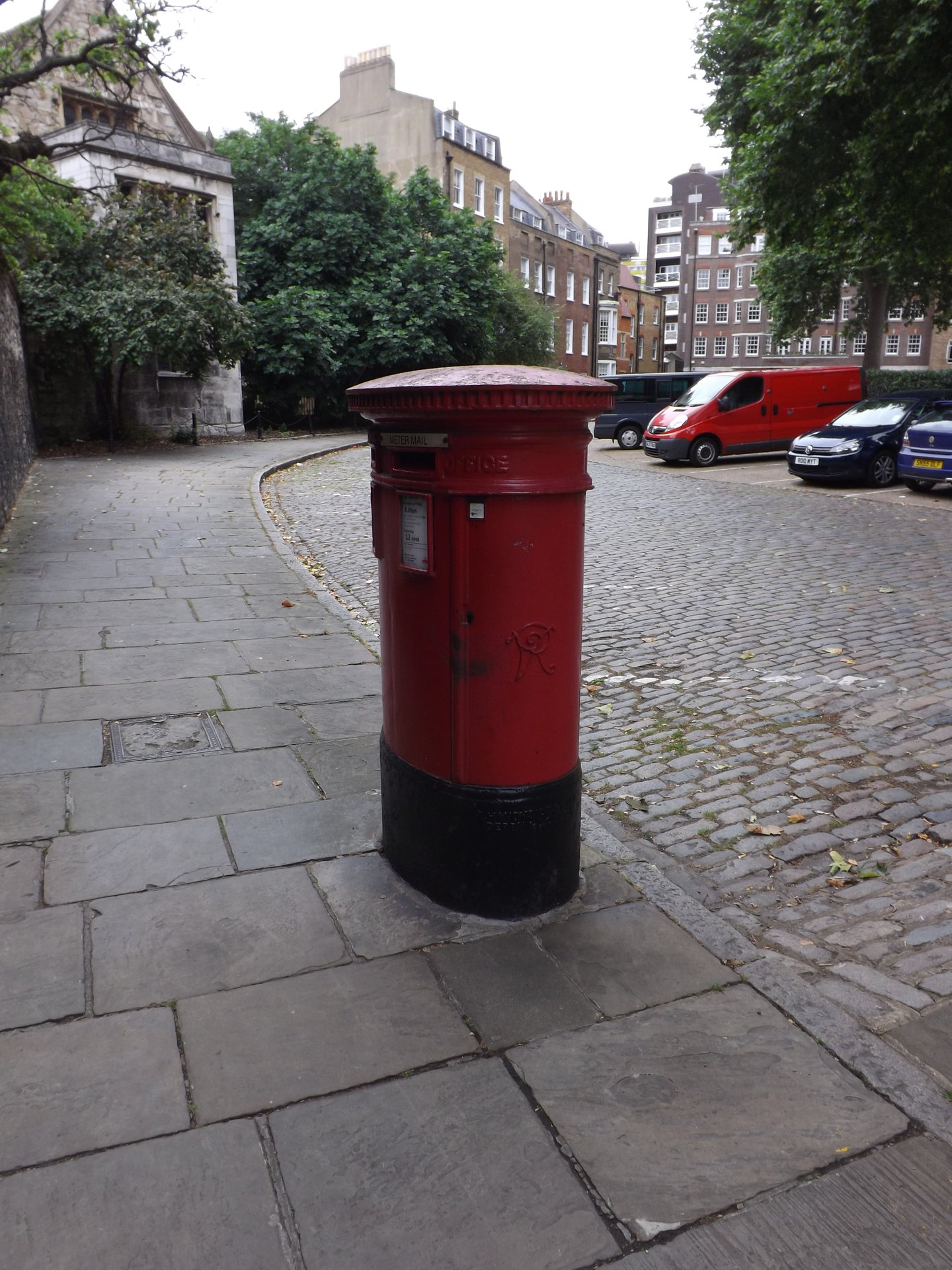 Charterhouse Square, Greater London photo 2