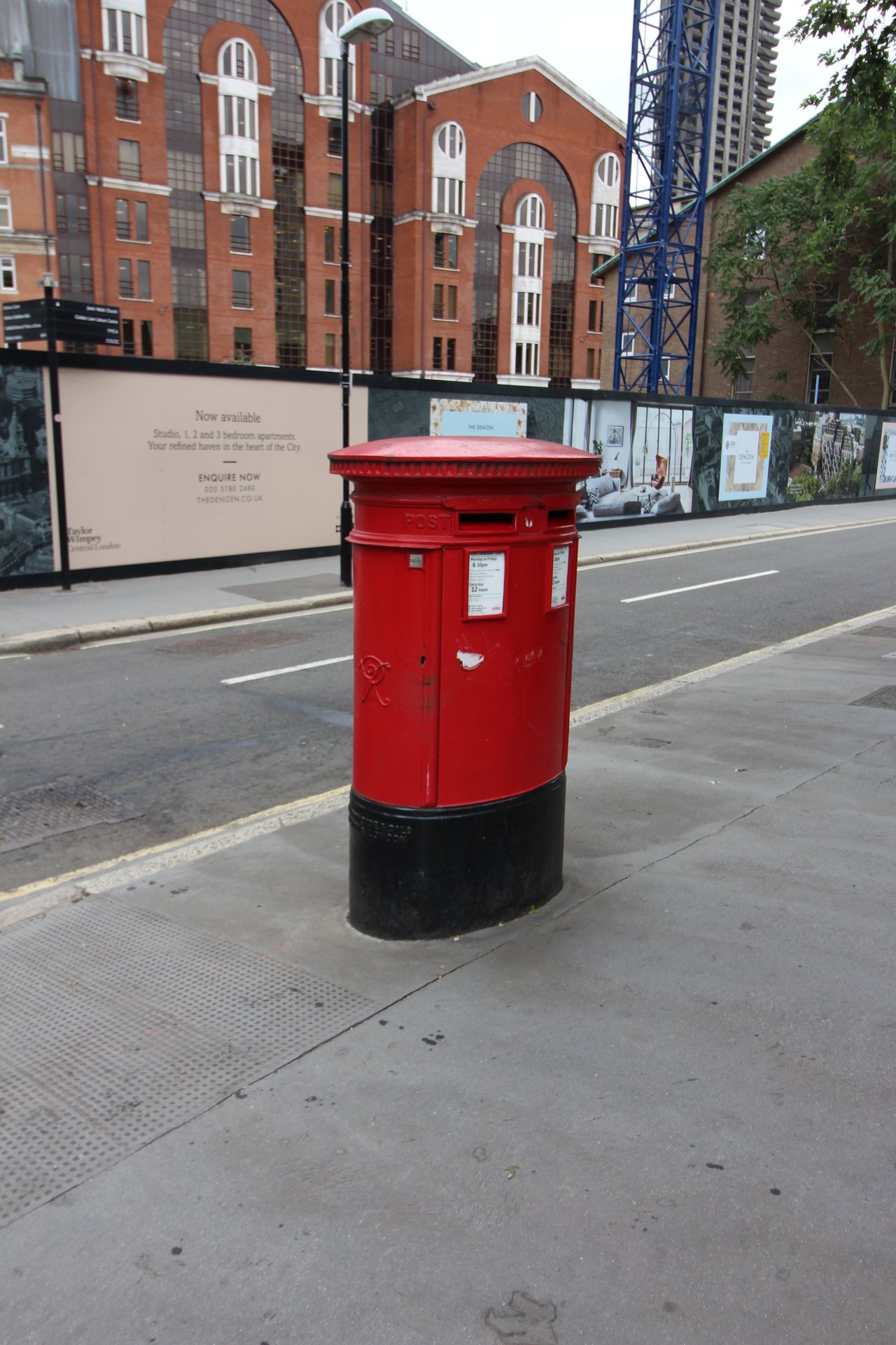 Fann Street, City of London photo 6