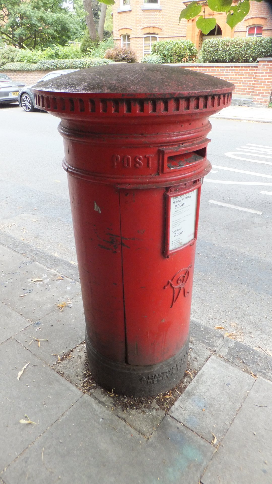 Canfield Gardens, Greater London photo 4