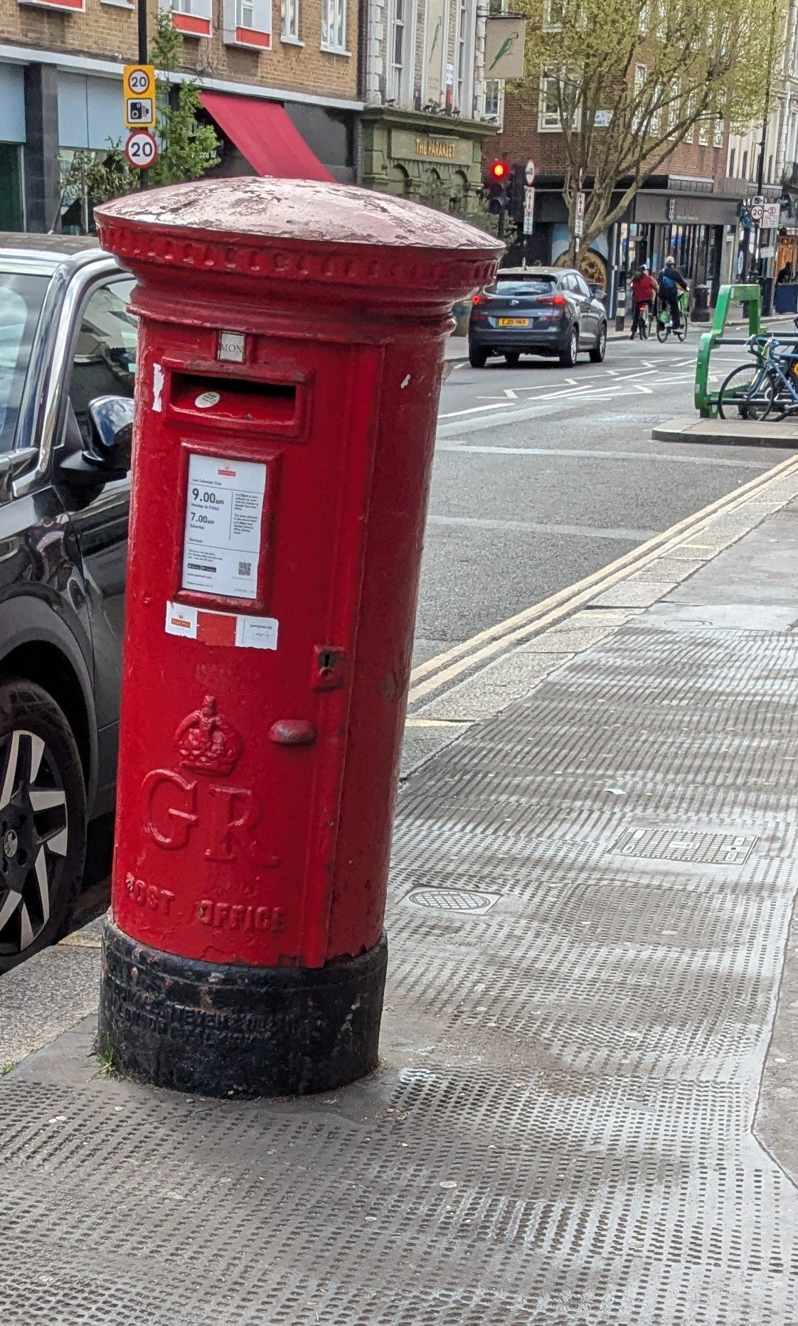 Kentish Town Road, Camden photo 2